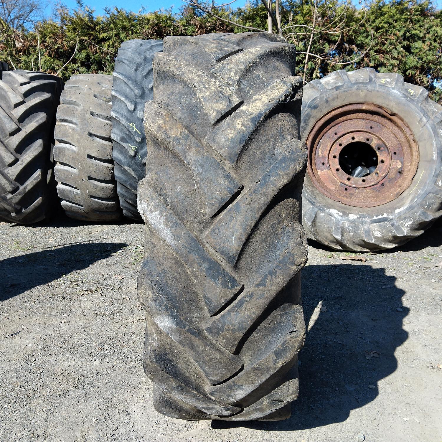  Cauciucuri 14.9-24 (380/85R24) Universal