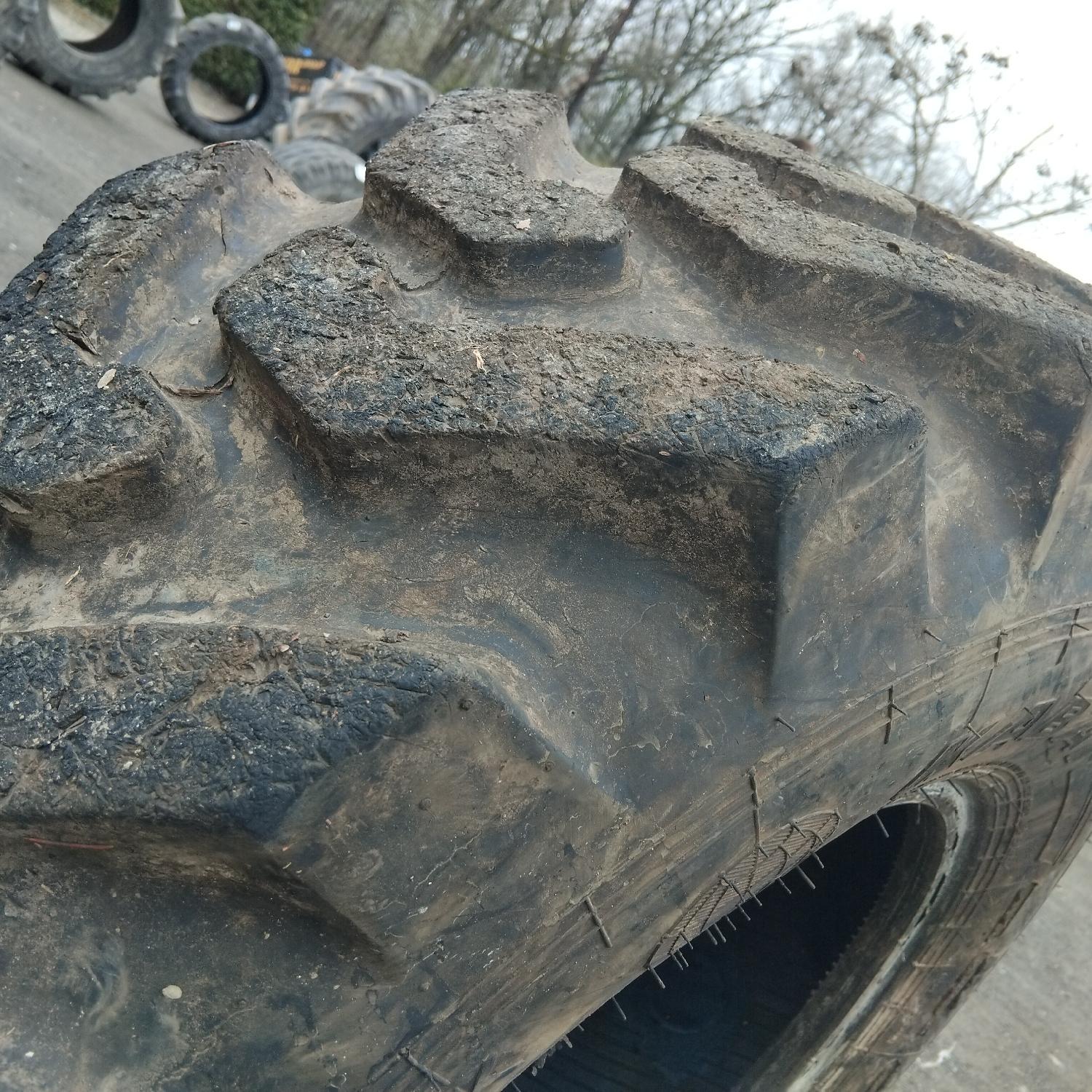  Cauciucuri 340/80-18 (12.5R18) Kabat