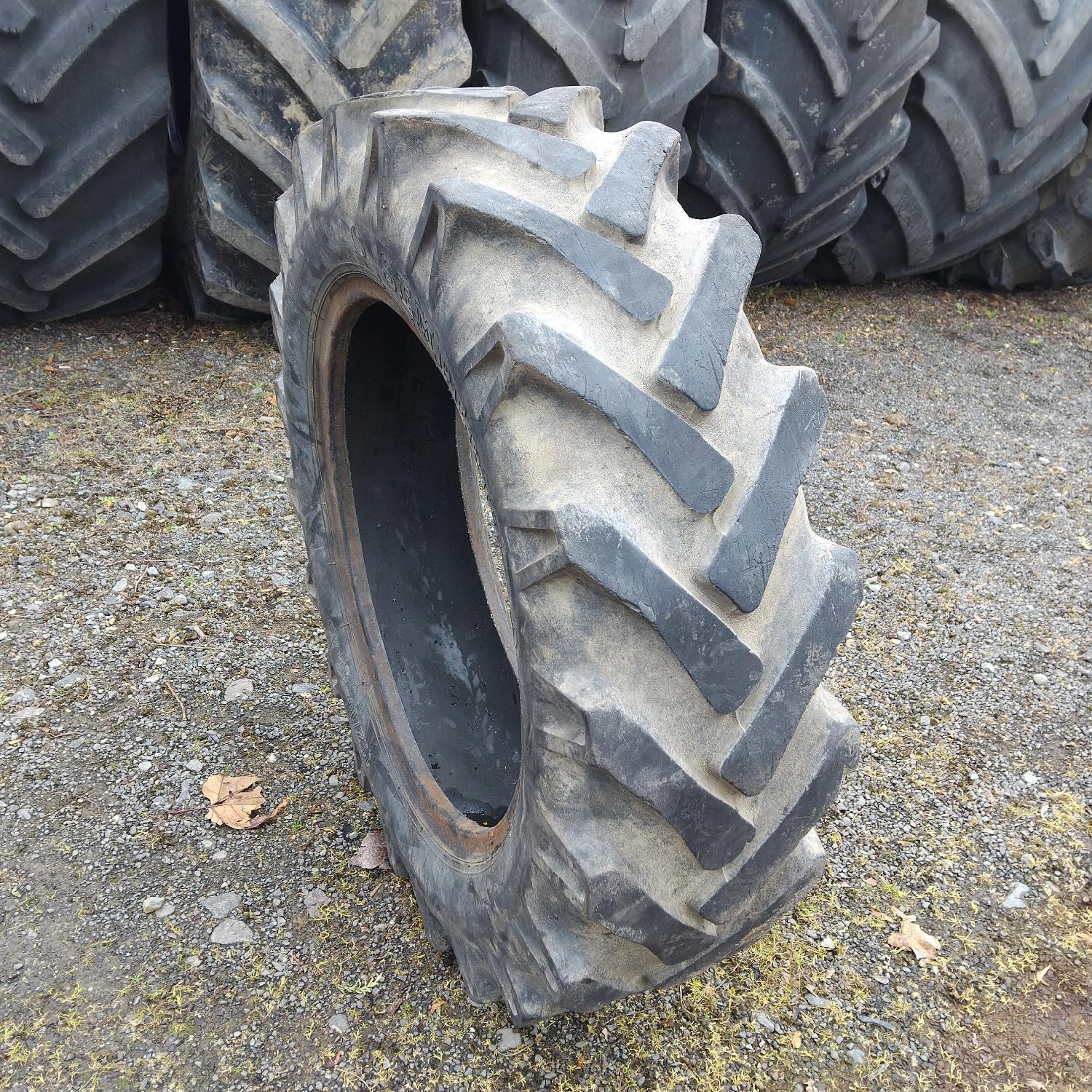  Cauciucuri 11.2-24 (280/85R24) Semperit