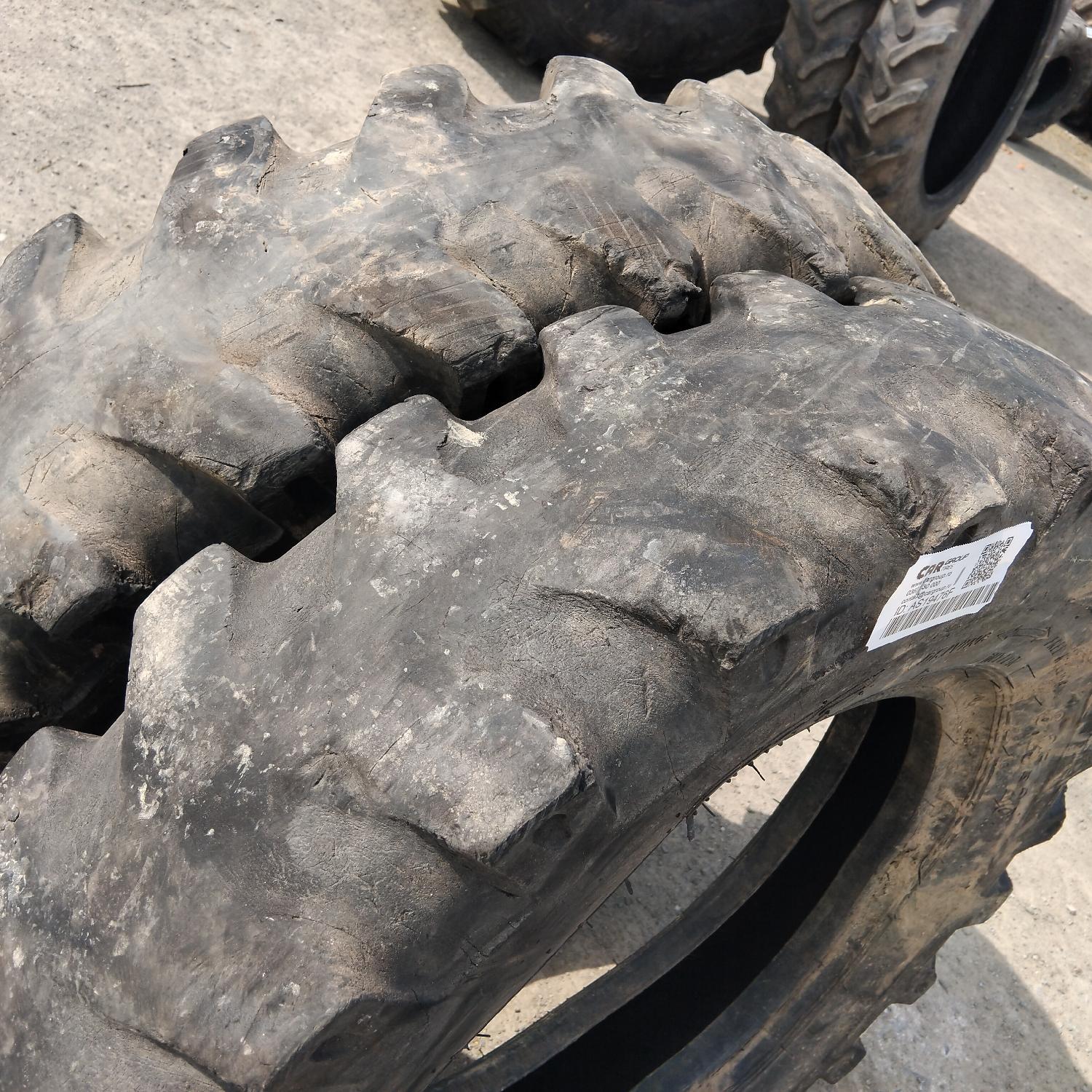  Cauciucuri 8.25-20  Bkt