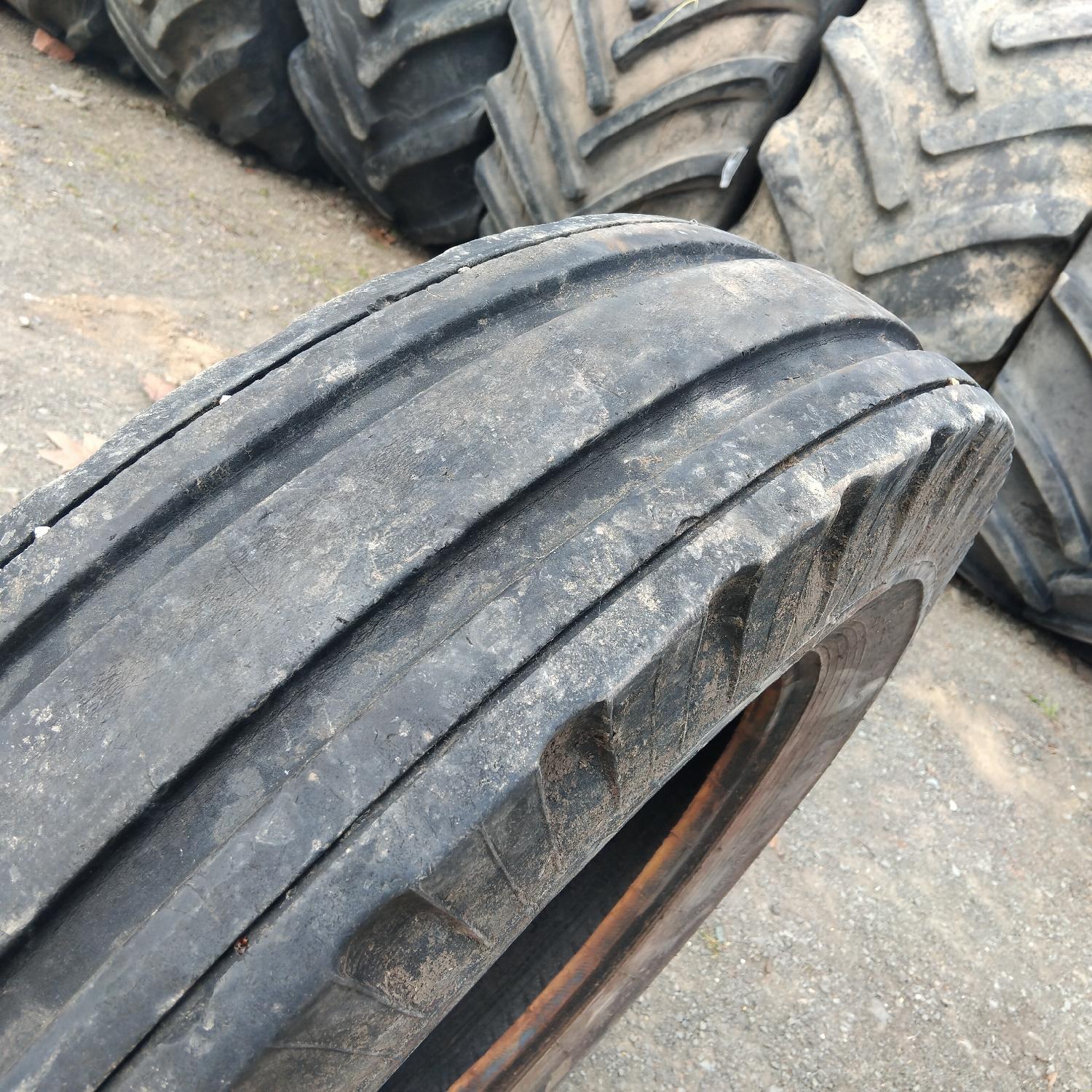  Cauciucuri 9.00-20  Universal