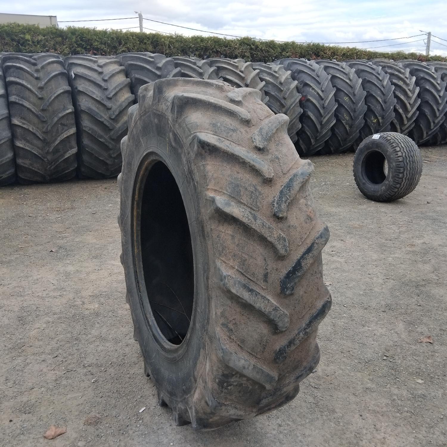  Cauciucuri 14.9R28 (380/85R28) Taurus