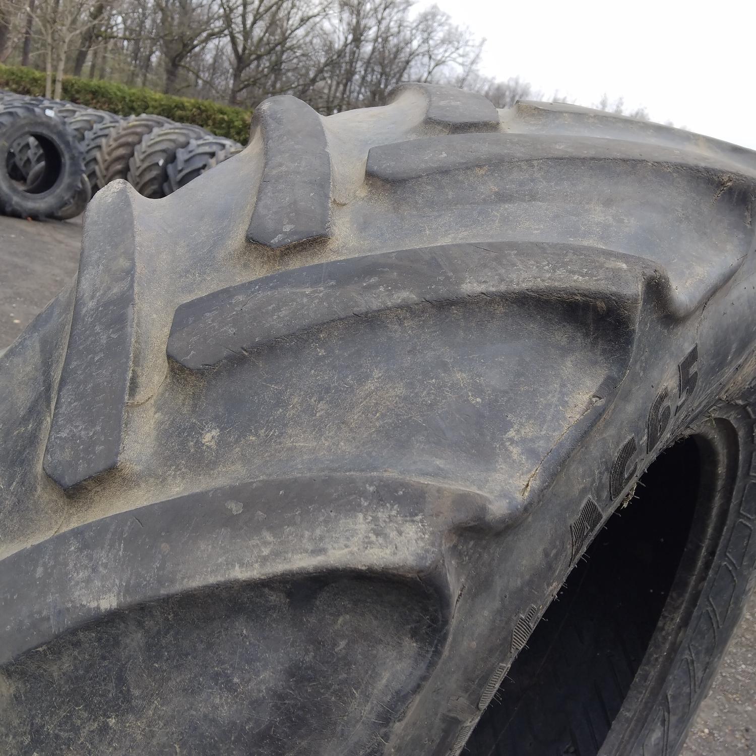  Cauciucuri 480/65R28  Continental