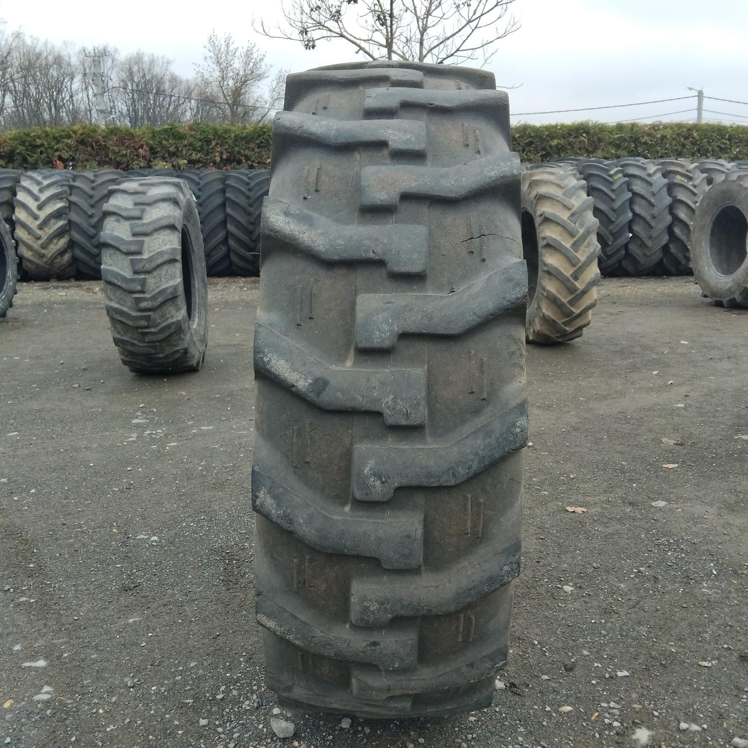  Cauciucuri 18.4-26  Nortec