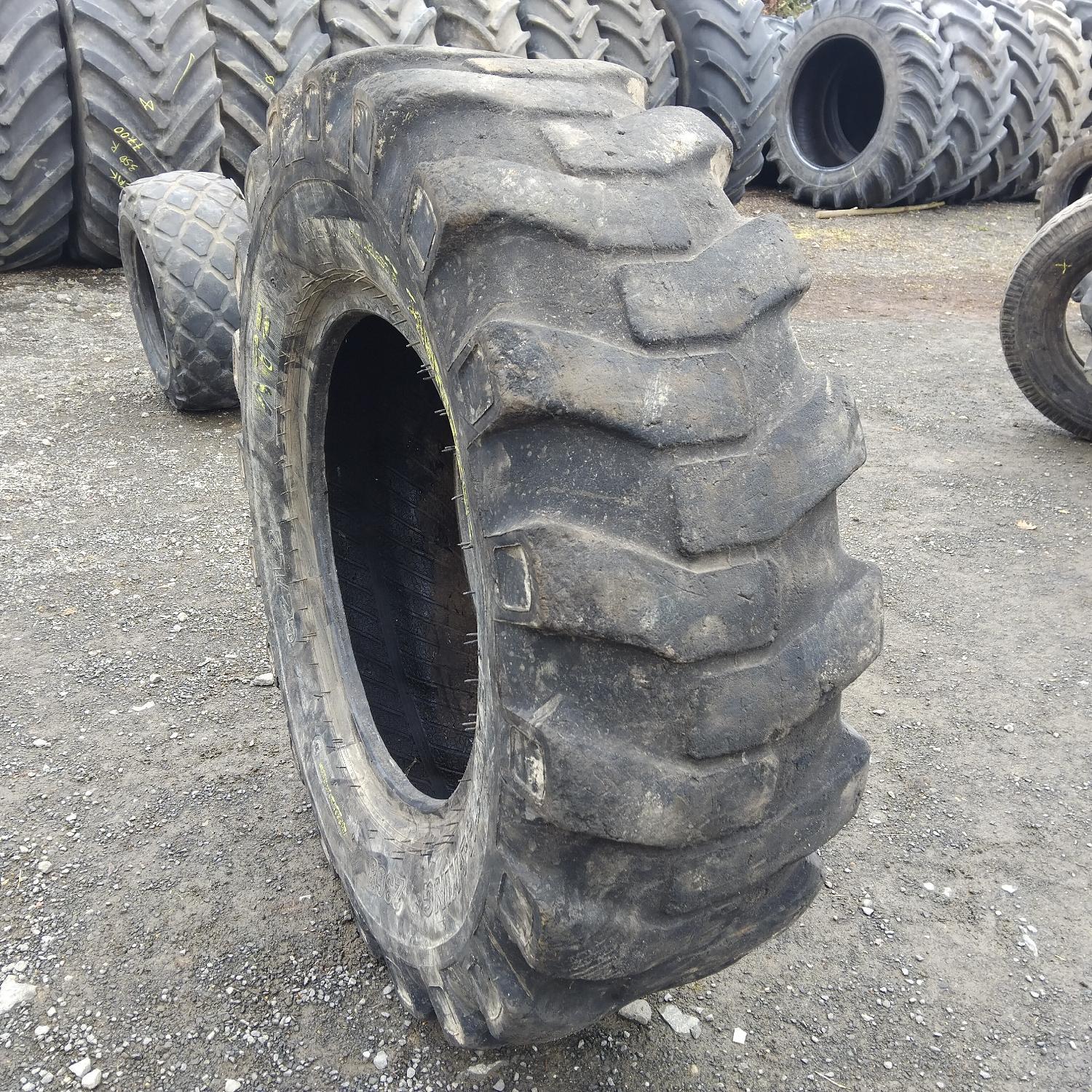  Cauciucuri 15.5-25  Universal