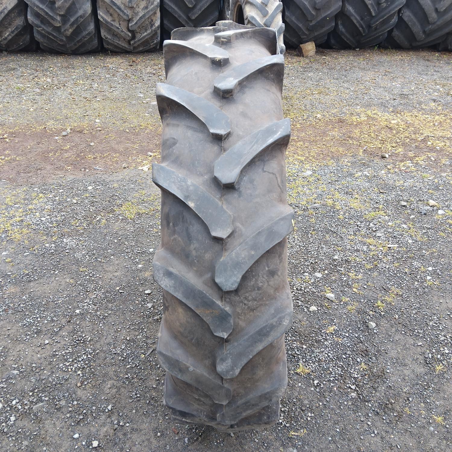  Cauciucuri 11.2-24 (280/85R24) Mitas