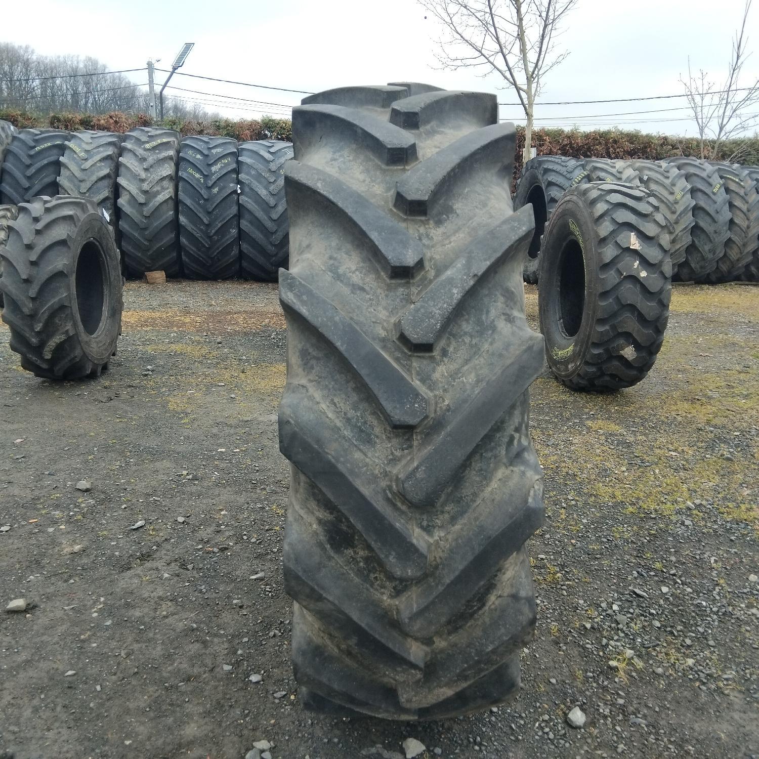  Cauciucuri 16.9R30 (420/85R30) Vredestein