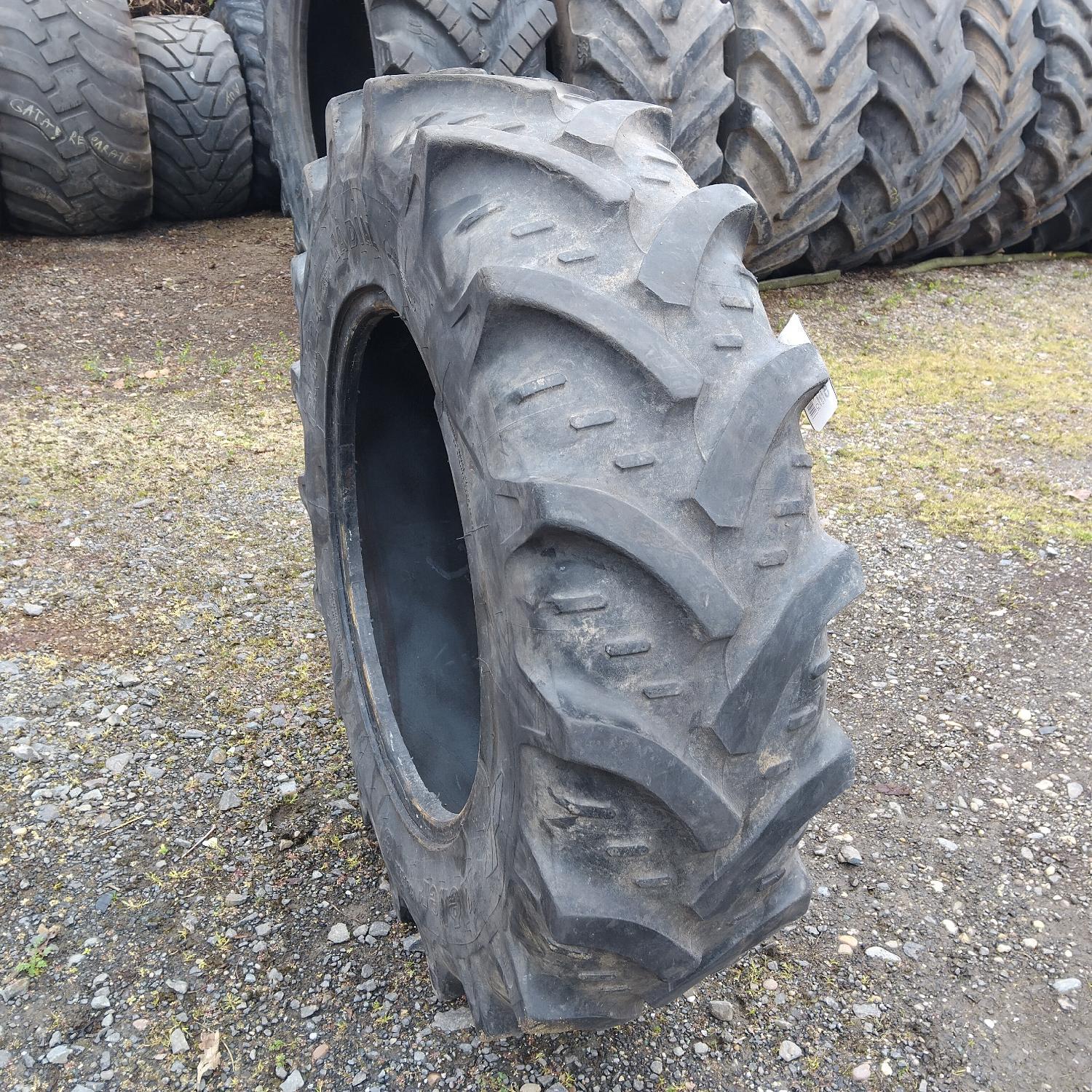  Cauciucuri 12.4R24 (320/85R24) Kleber