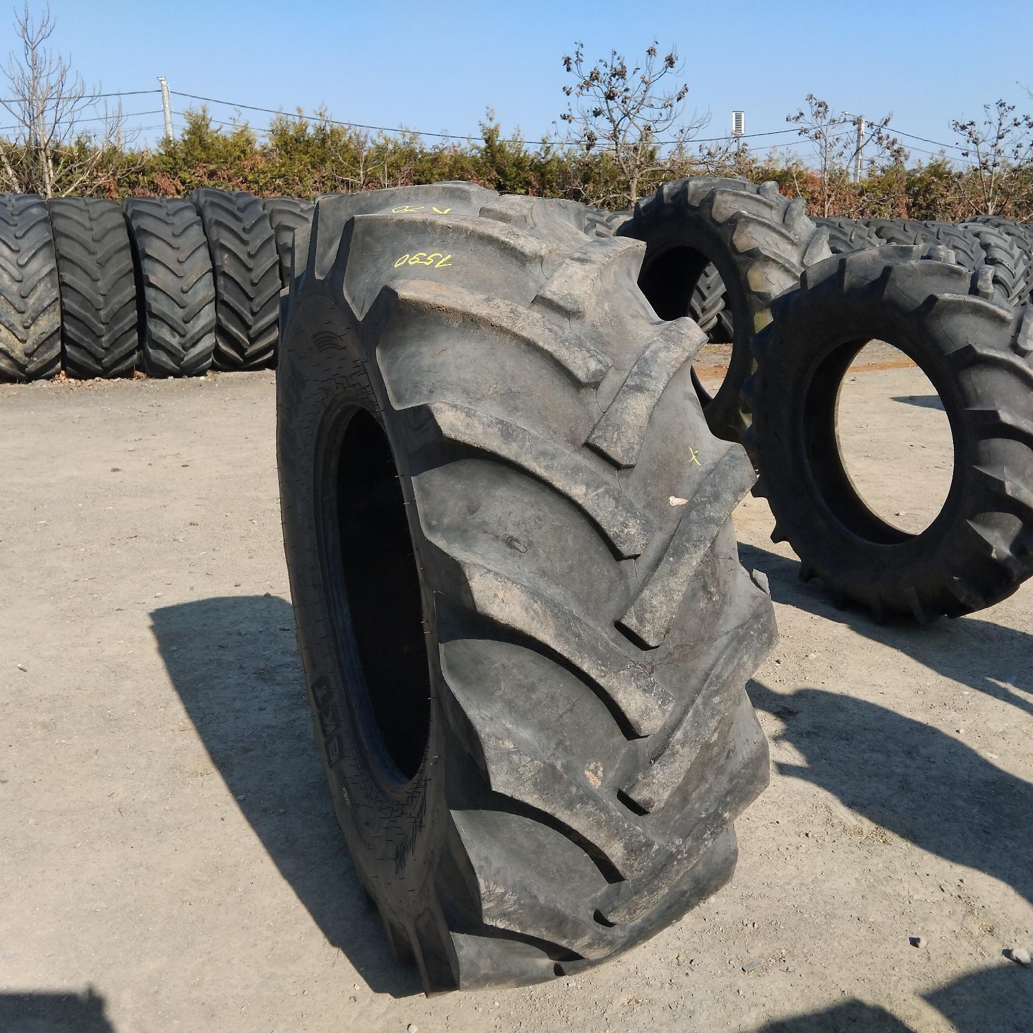  Cauciucuri 18.4-26  Bkt