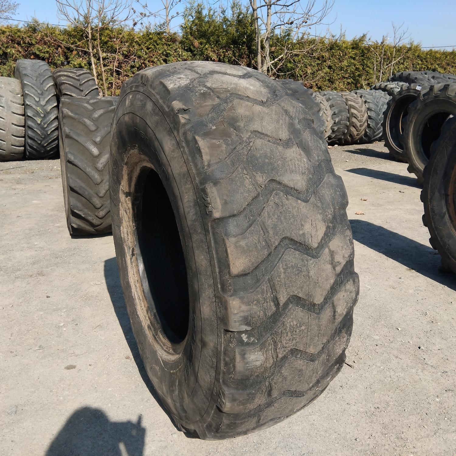  Cauciucuri 17.5R25  Mitas