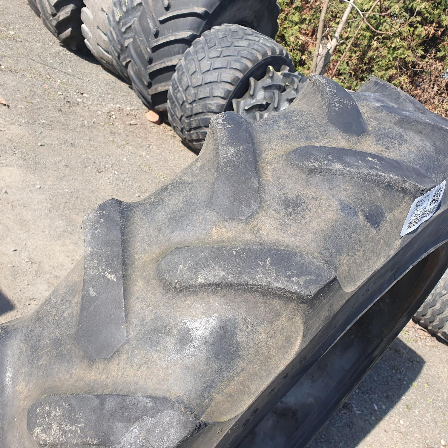  Cauciucuri 11.2R36 (270/95R36) Michelin