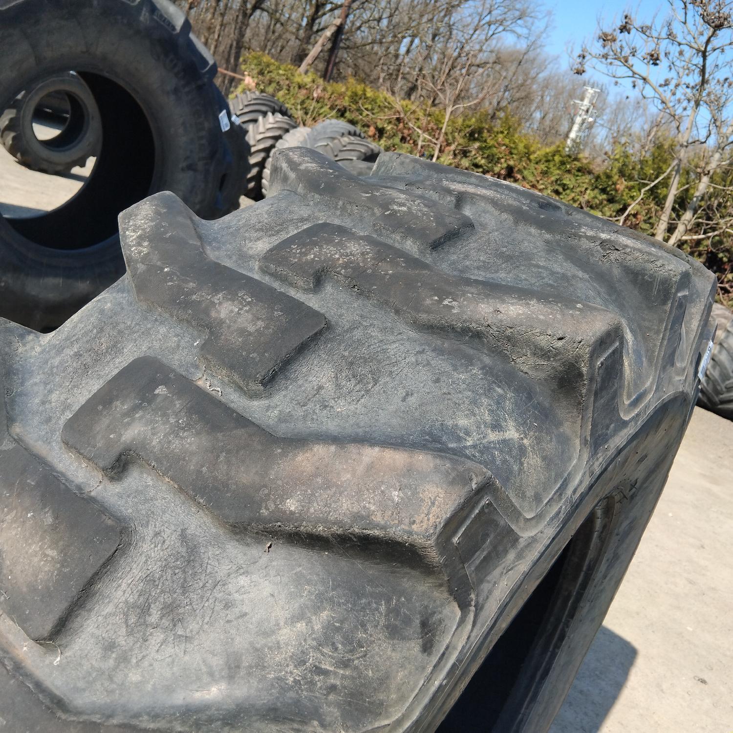  Cauciucuri 18.4-26  Mitas