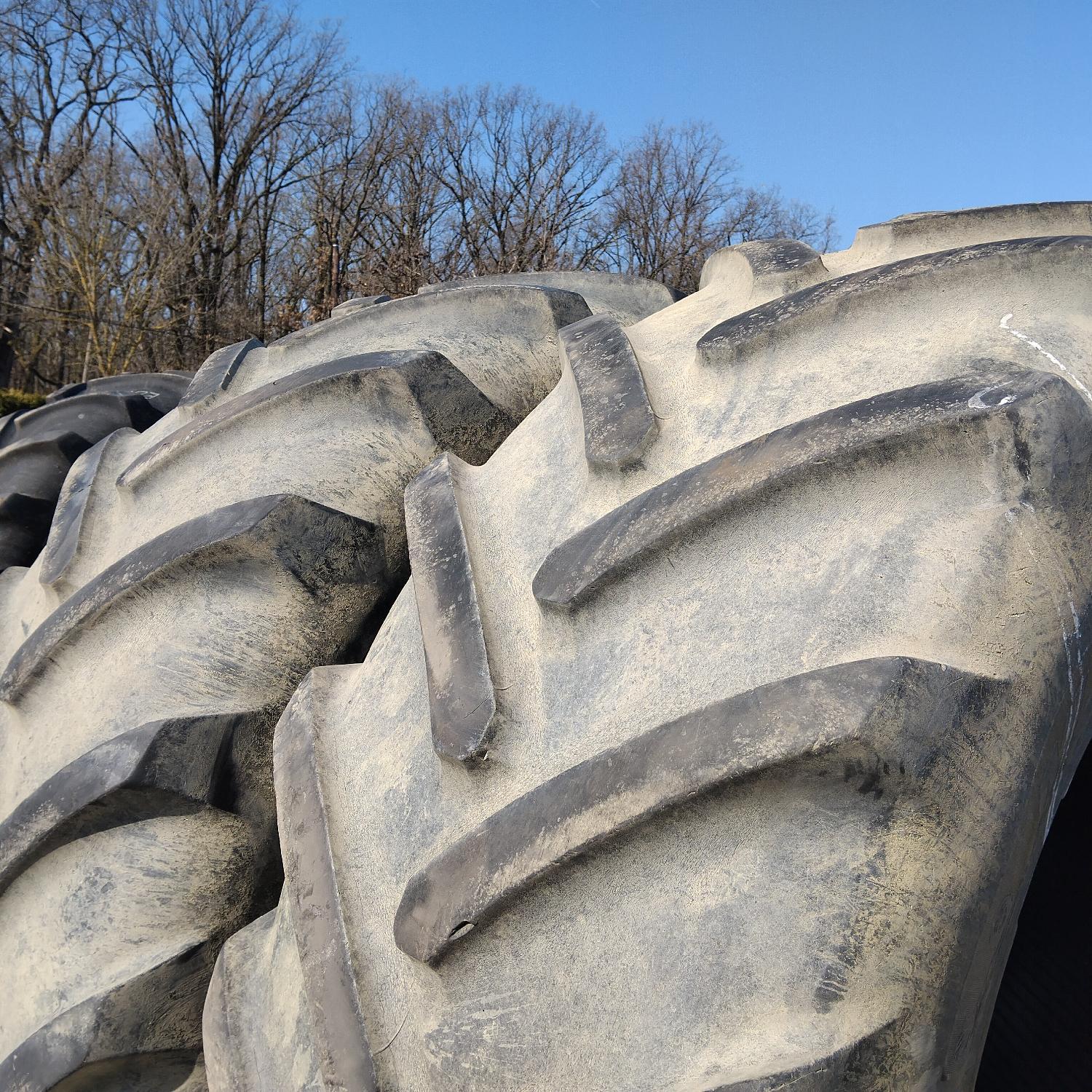  Cauciucuri 710/70R42  Michelin