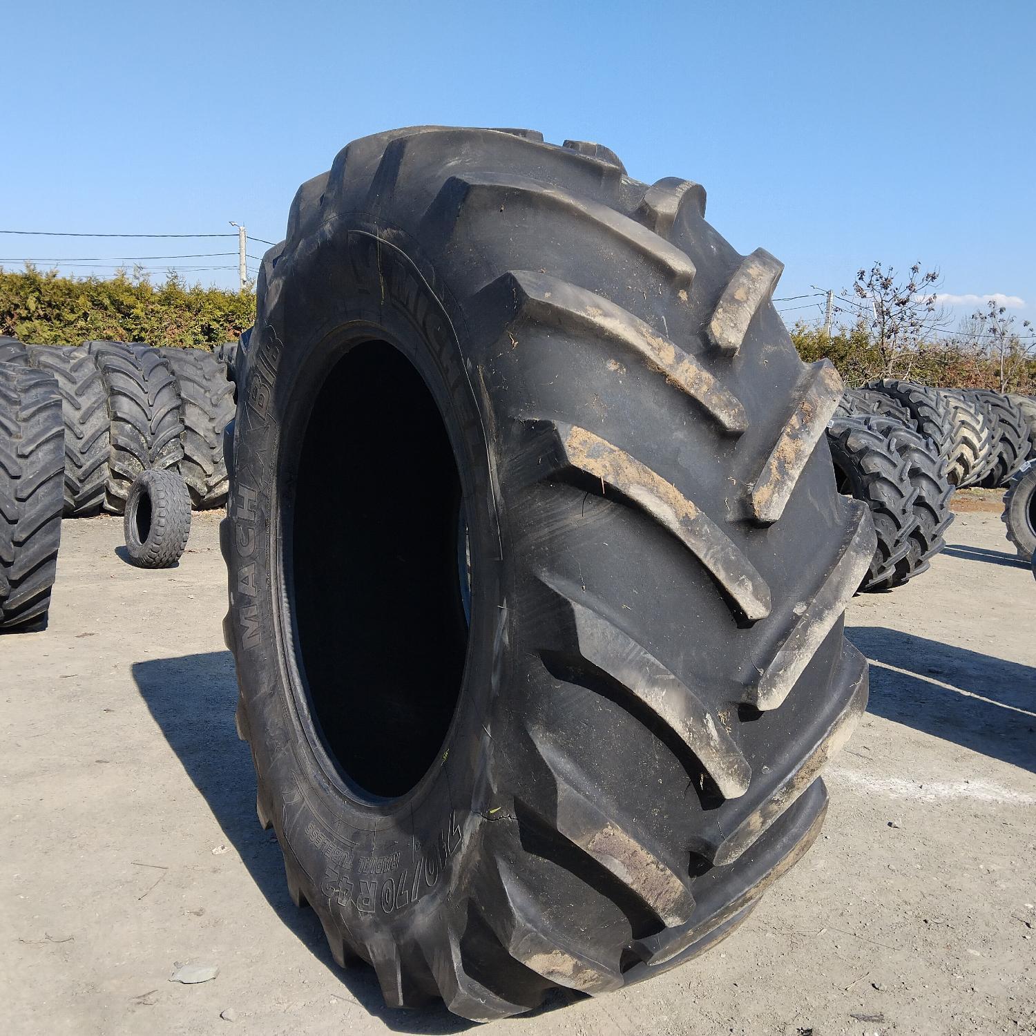  Cauciucuri 710/70R42  Michelin