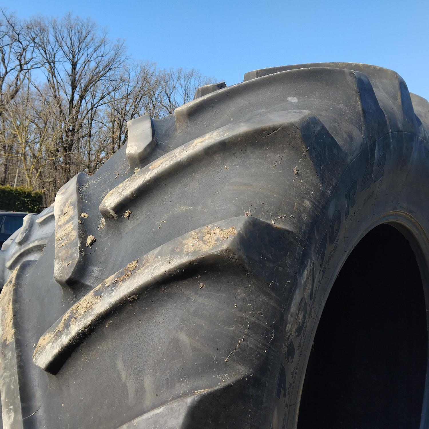  Cauciucuri 710/70R42  Michelin