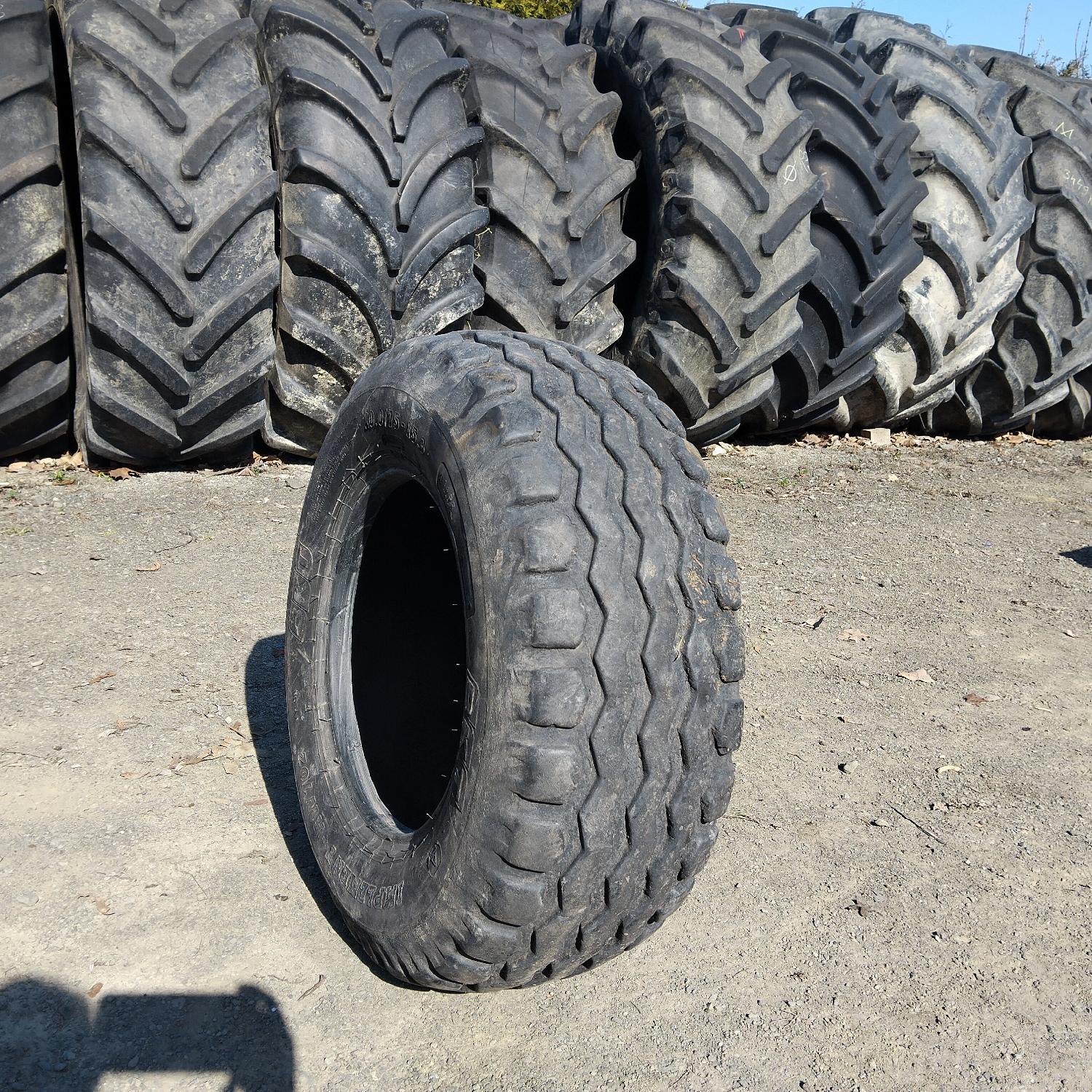  Cauciucuri 10.0/75-15.3 (260/70R15.3) Bkt