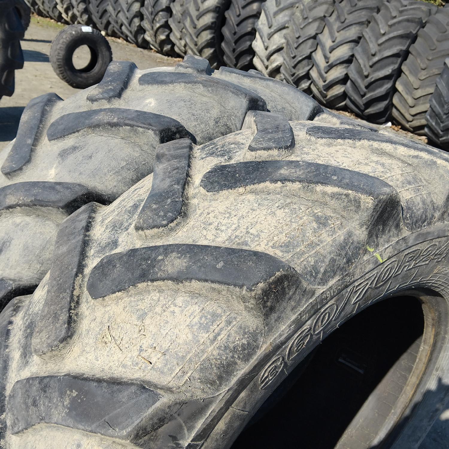  Cauciucuri 360/70R24  Belshina