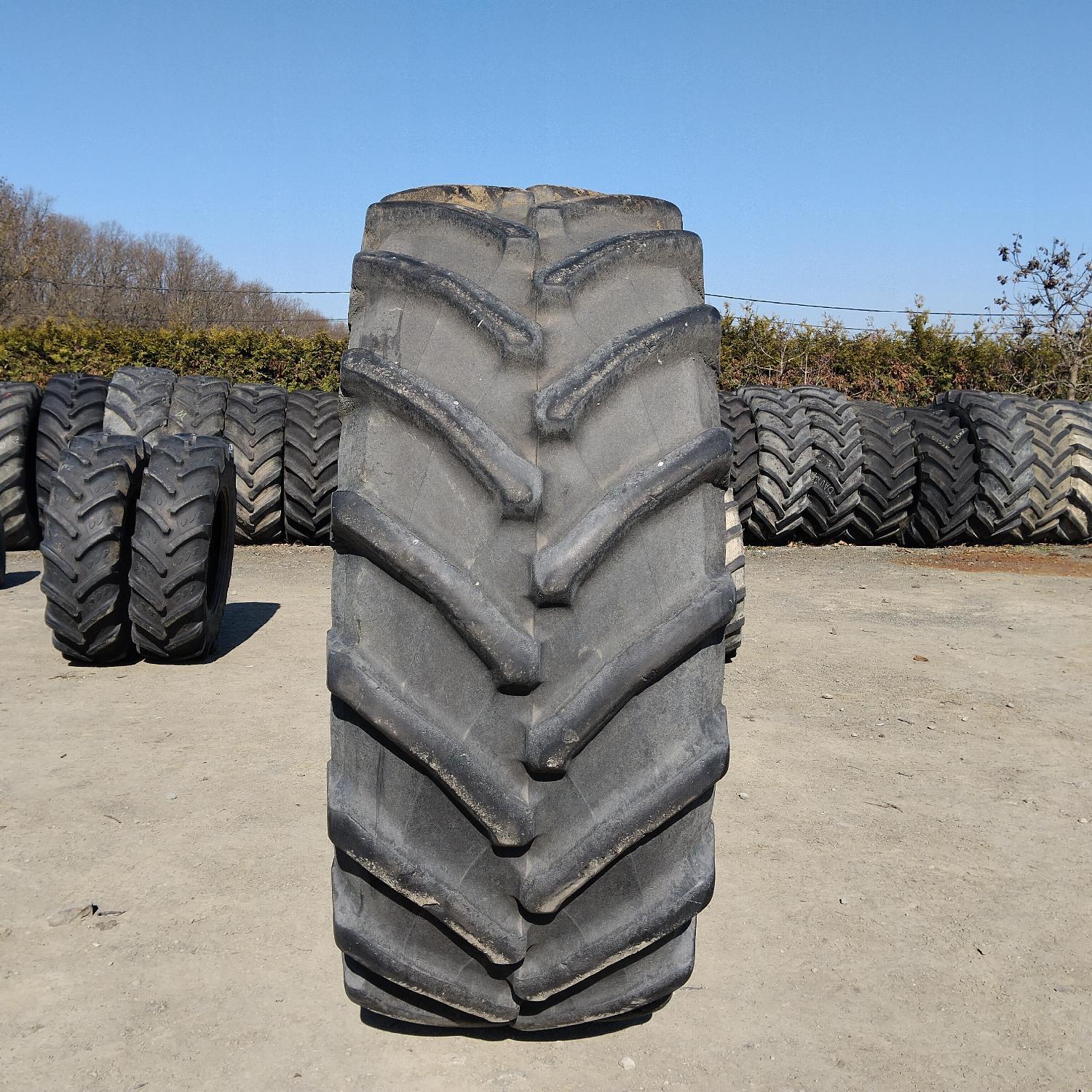  Cauciucuri 710/70R42  Trelleborg