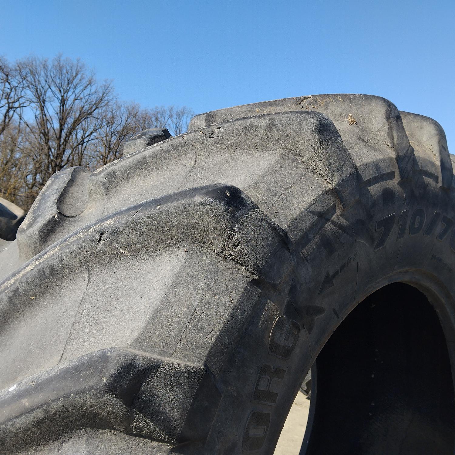  Cauciucuri 710/70R42  Trelleborg