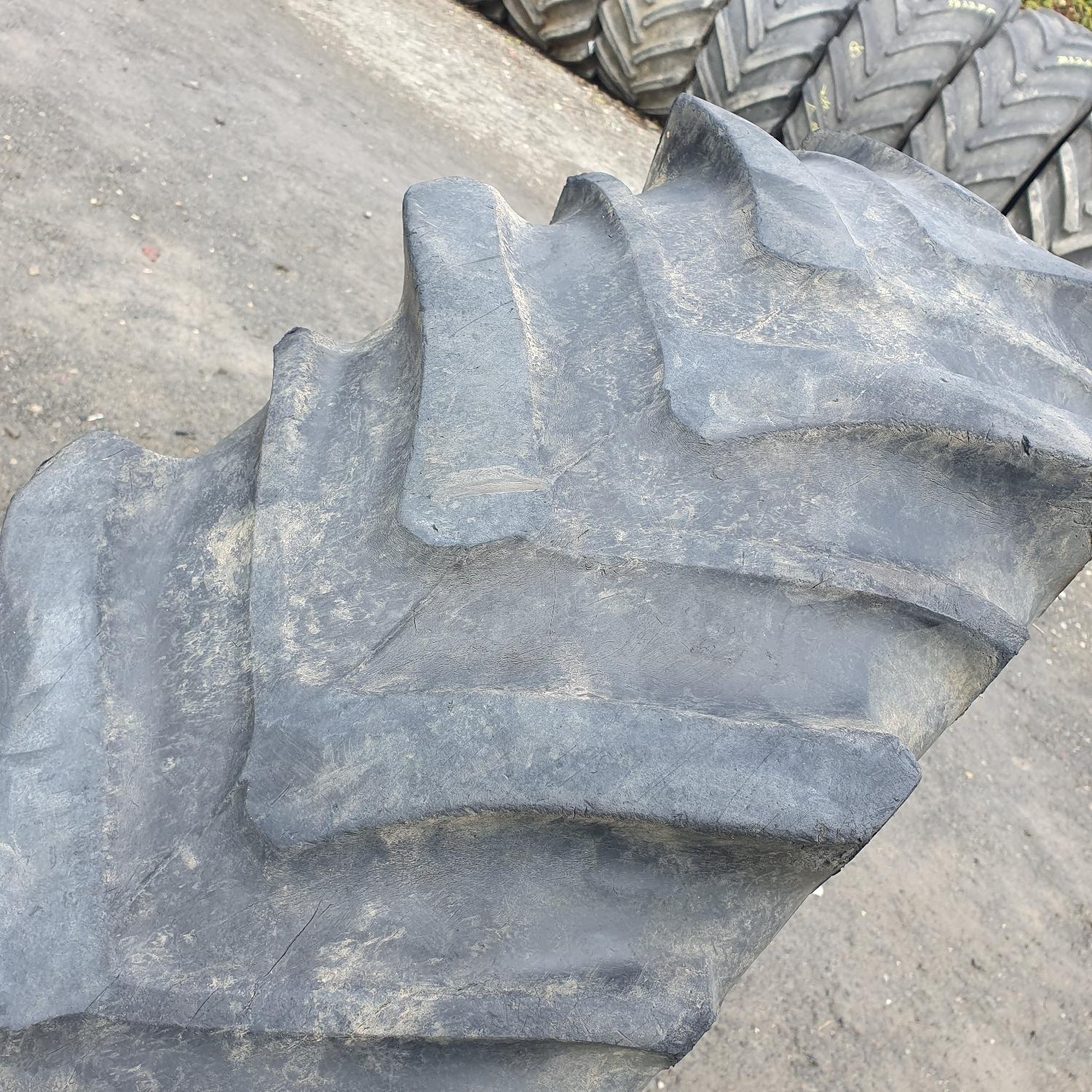  Cauciucuri 12.4R28 (320/85R28) Firestone