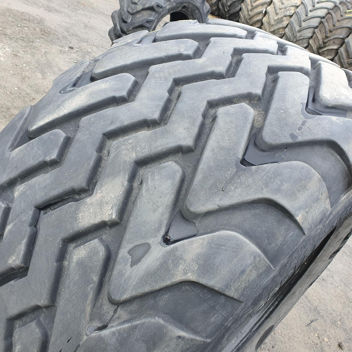  Cauciucuri 620/55R26.5  Vredestein
