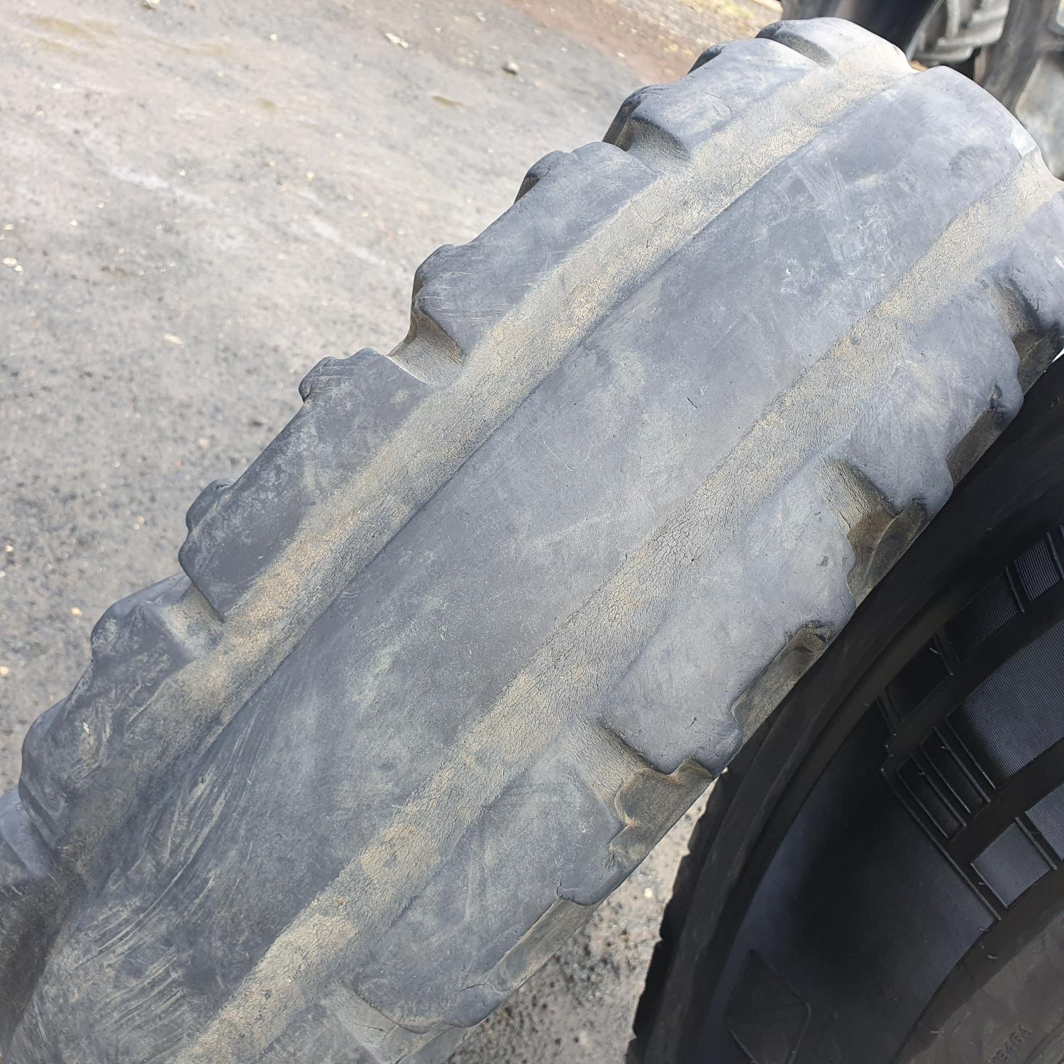  Cauciucuri 7.50-16  Semperit