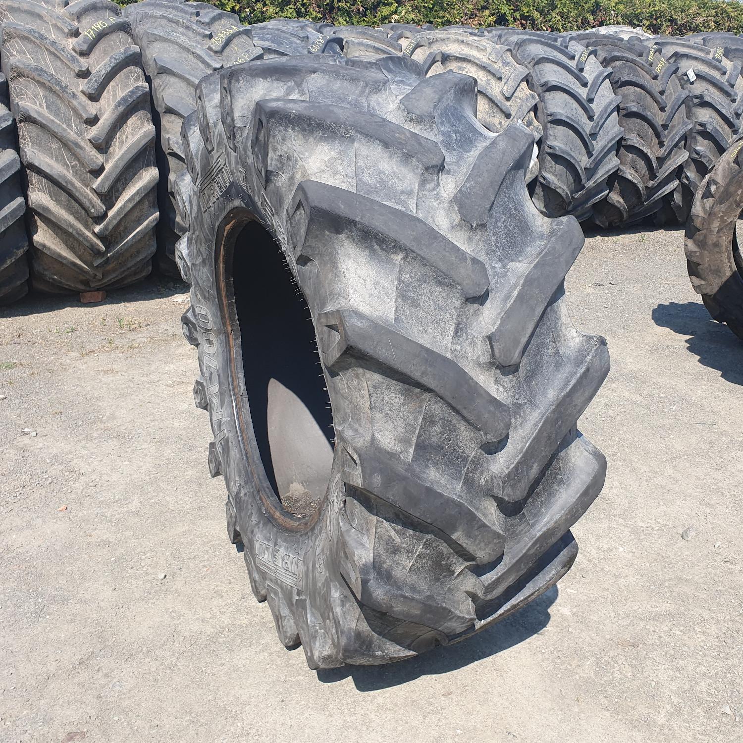  Cauciucuri 520/70R30  Pirelli