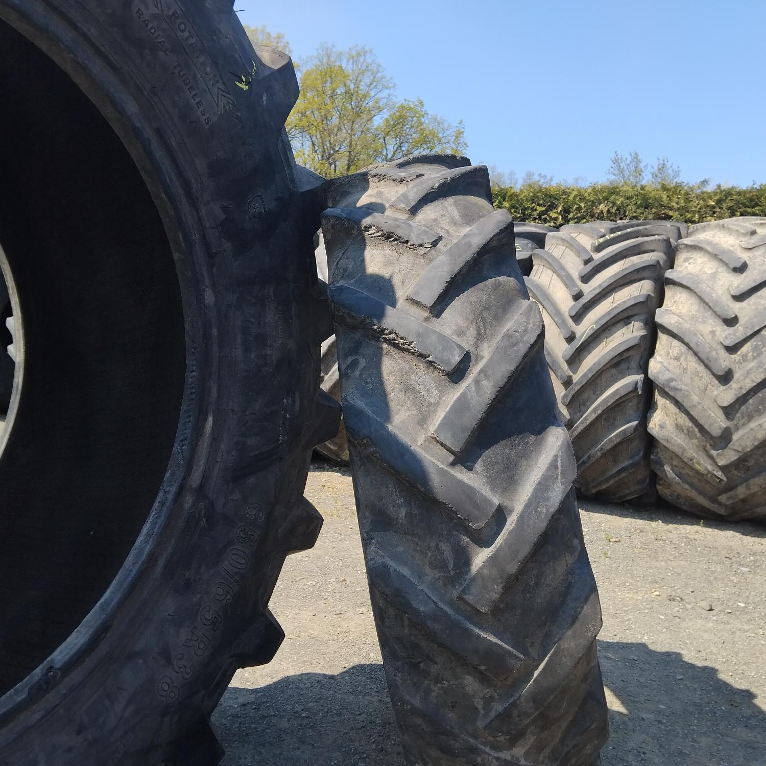  Cauciucuri 12.4R32 (320/85R32) Stomil