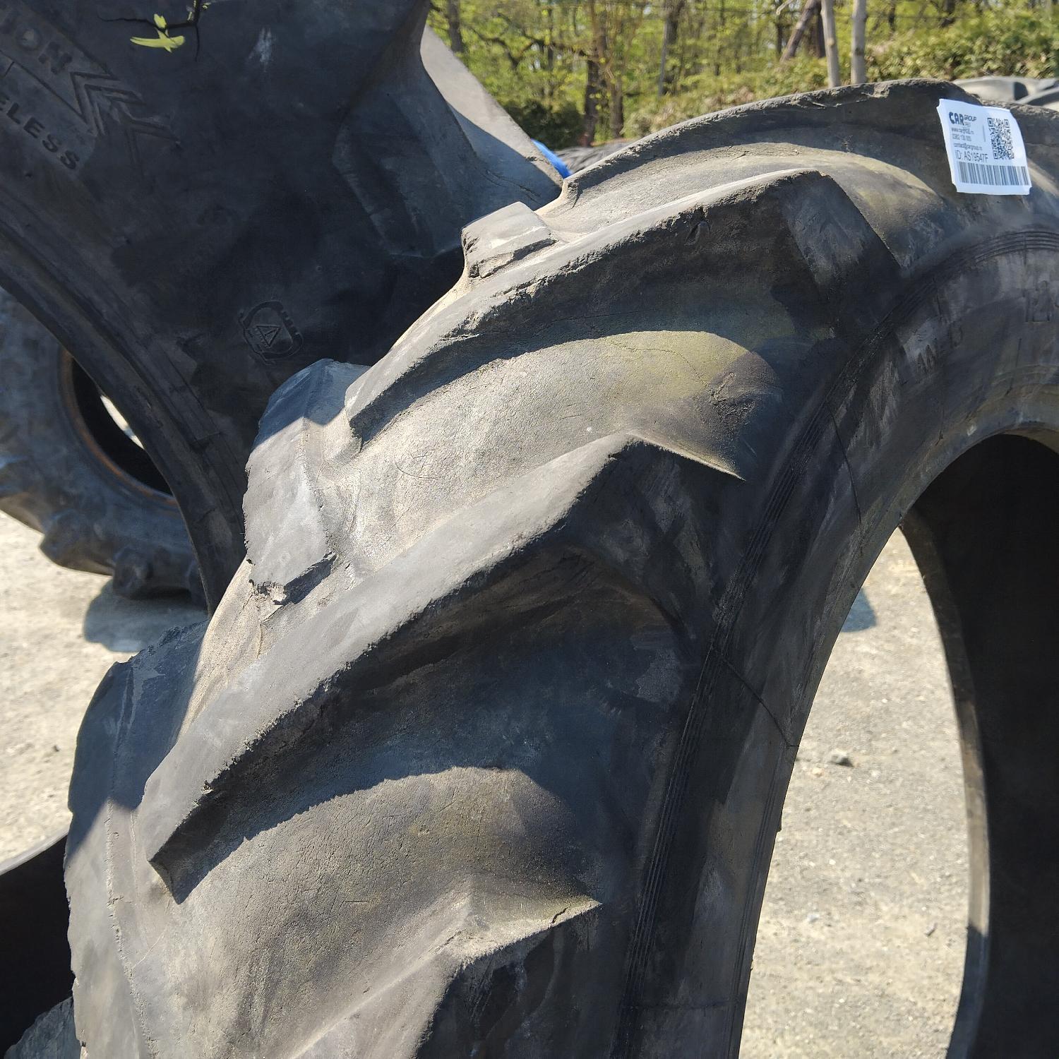  Cauciucuri 12.4R32 (320/85R32) Stomil