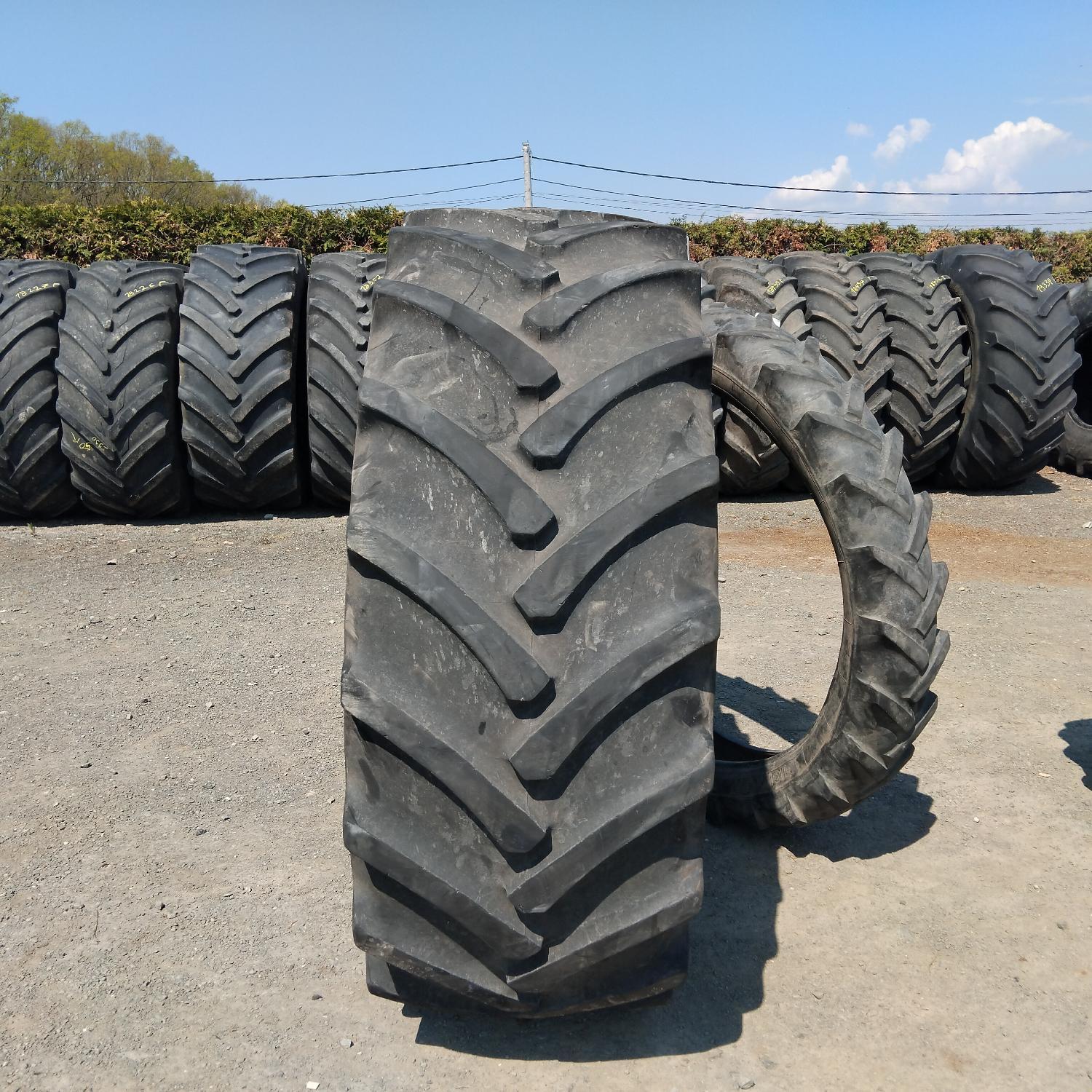  Cauciucuri 600/65R38  Continental