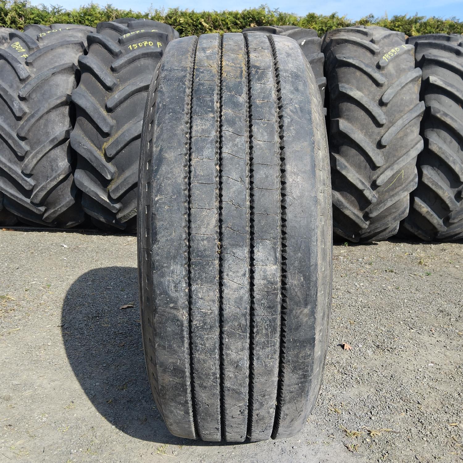  Cauciucuri 425/65R22.5  Barum