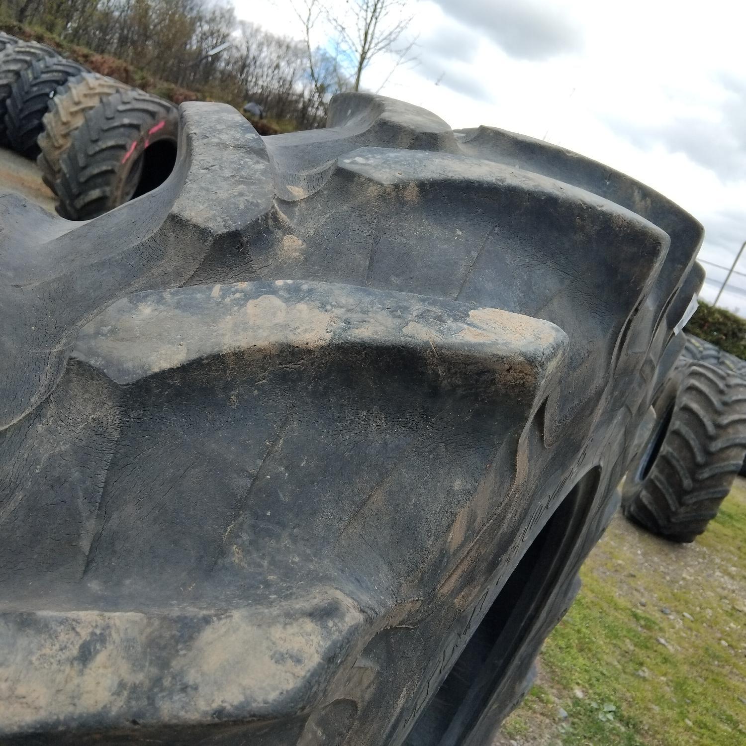  Cauciucuri 16.9R34 (420/85R34) Pirelli