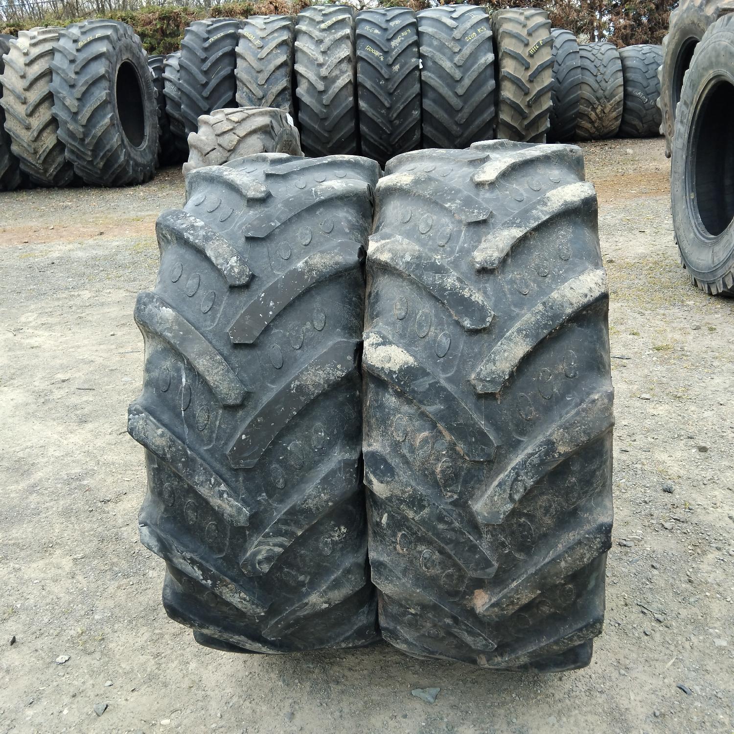  Cauciucuri 360/70R20  Bkt