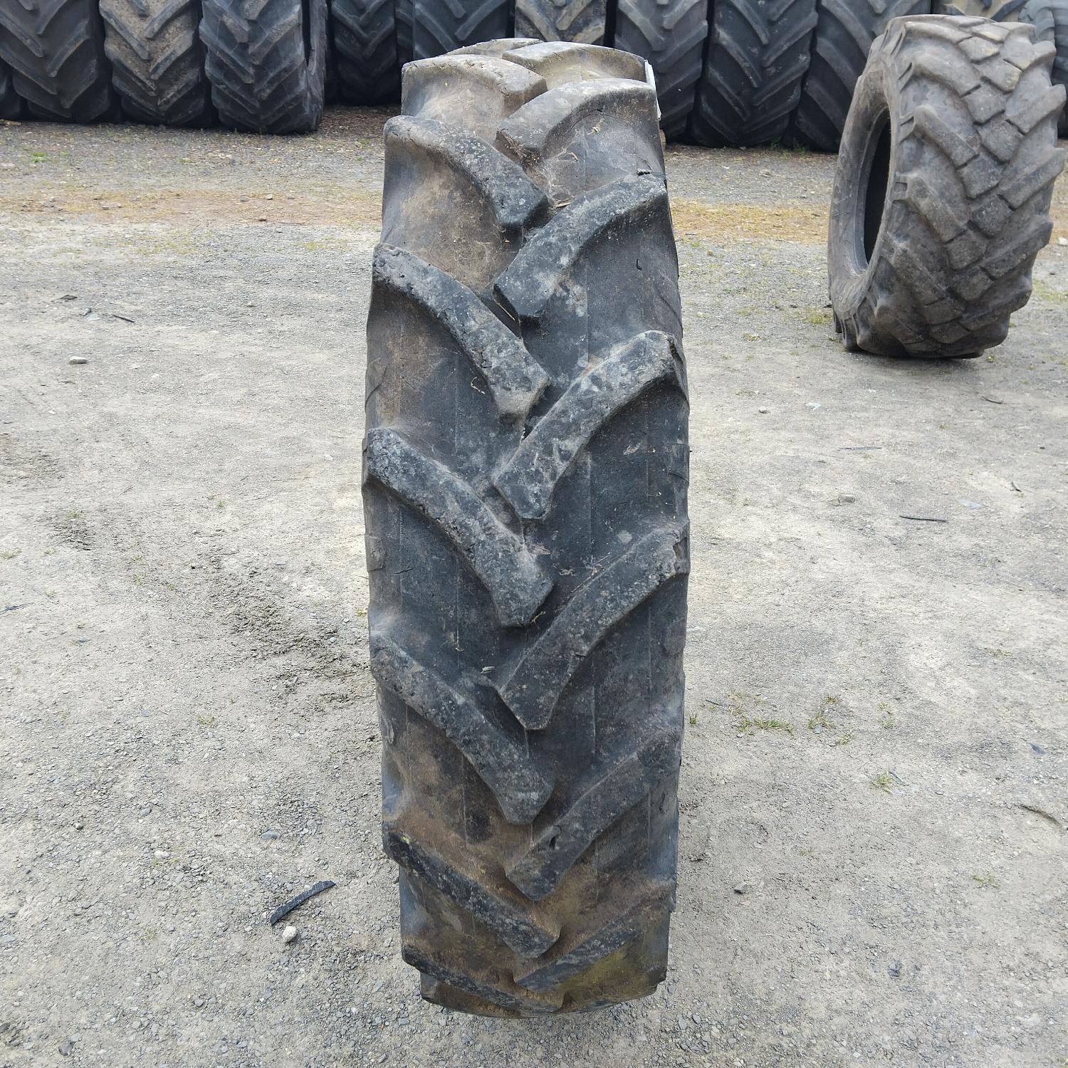  Cauciucuri 9.5R24 (250/85R24) Pirelli