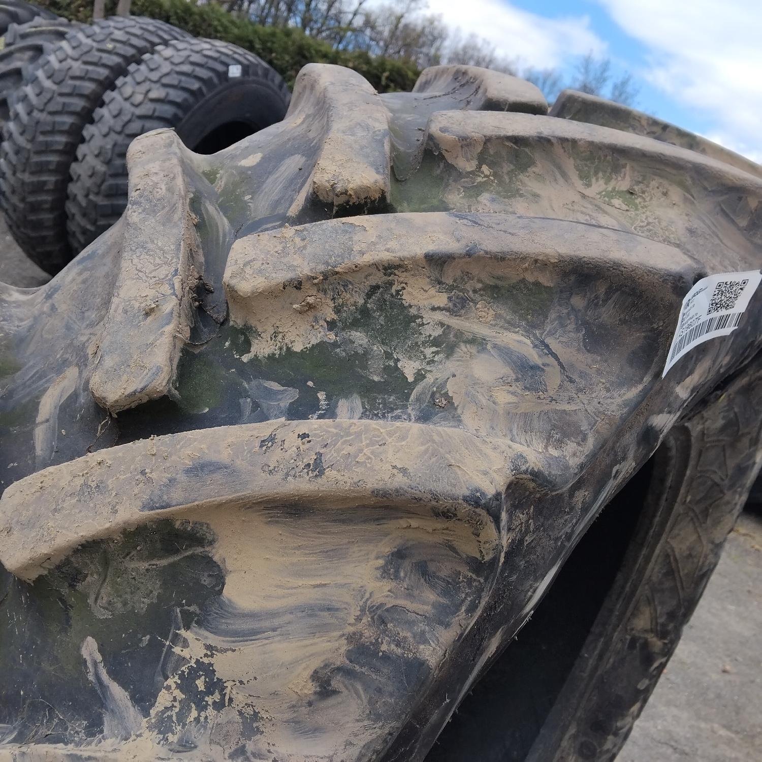  Cauciucuri 480/65R28  Continental