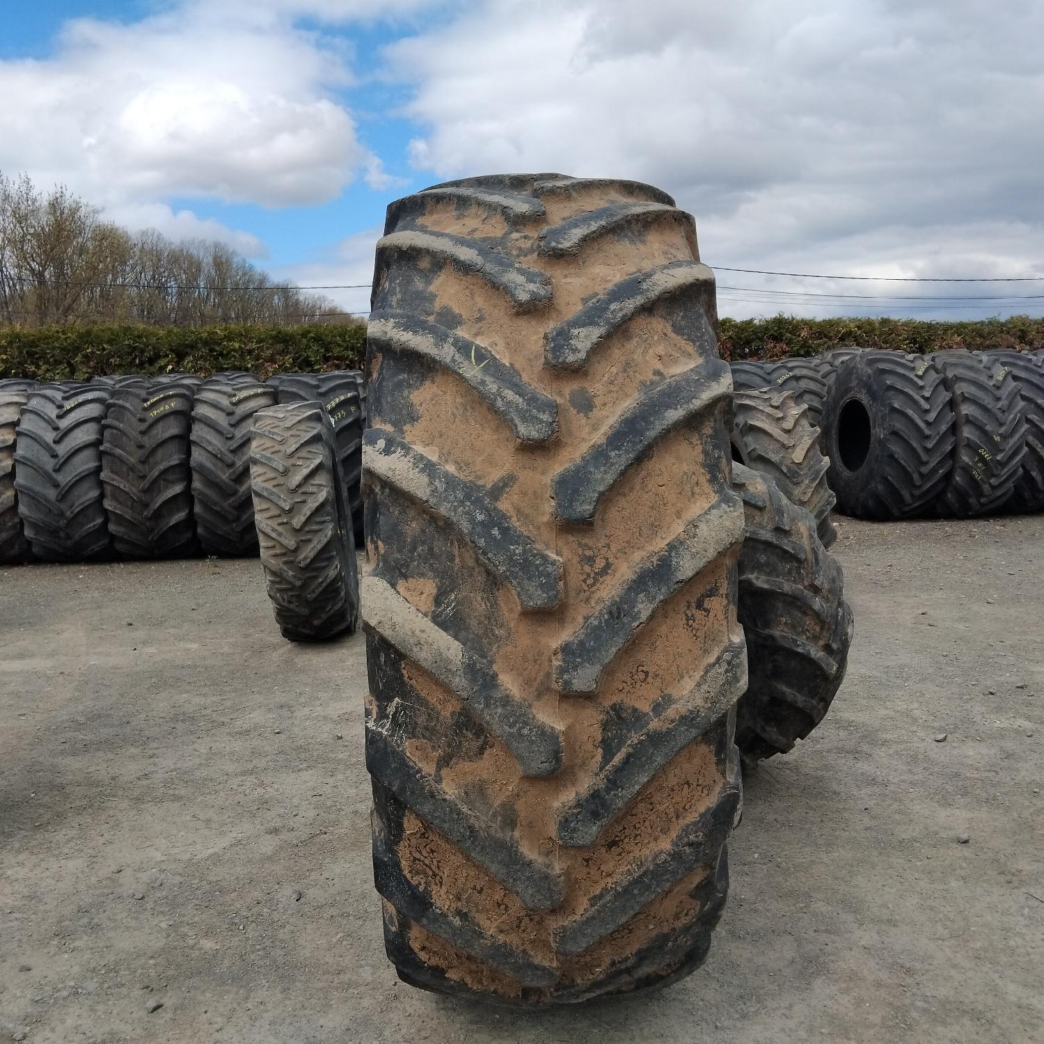  Cauciucuri 710/75R42  Trelleborg