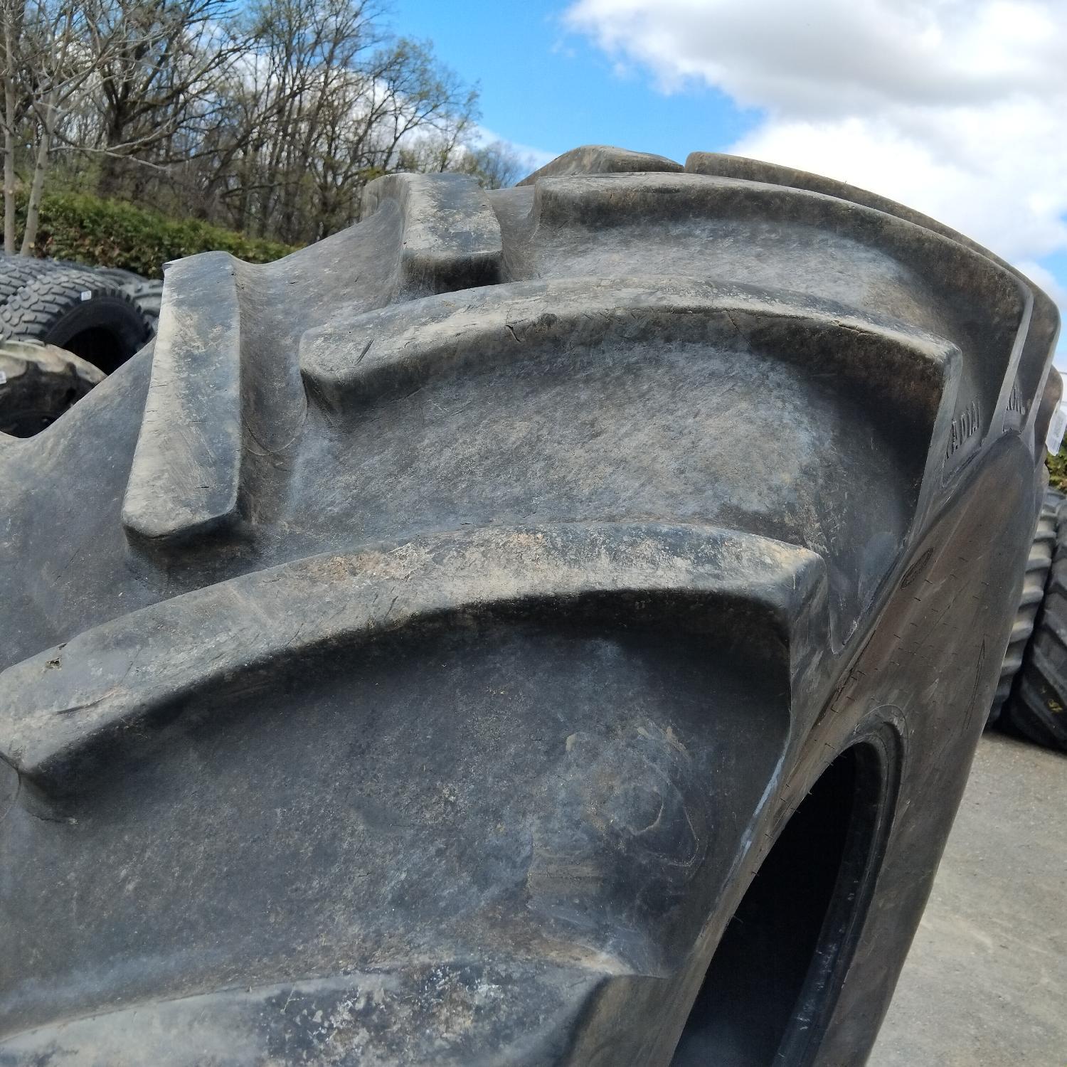  Cauciucuri 680/85R32  Continental