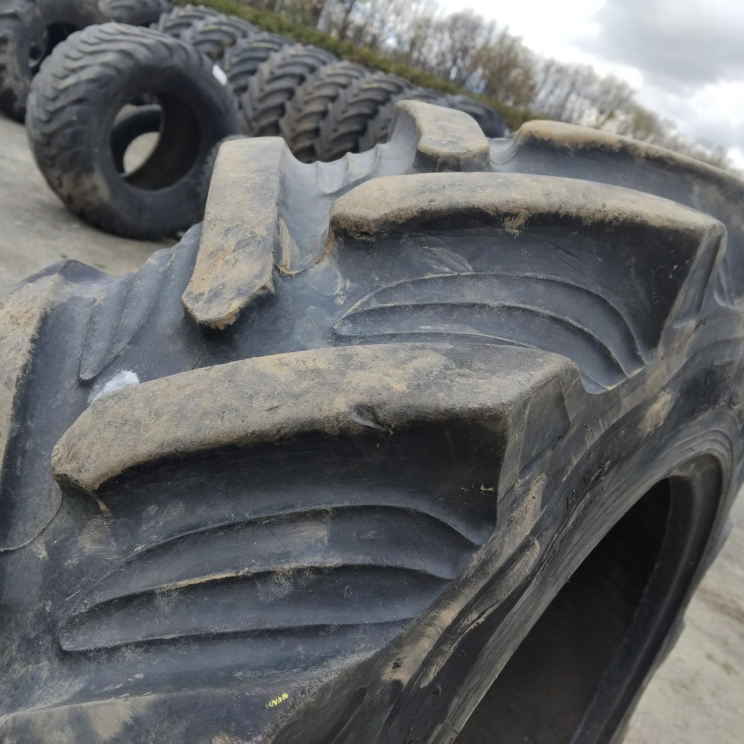  Cauciucuri 11.2R24 (280/85R24) Taurus