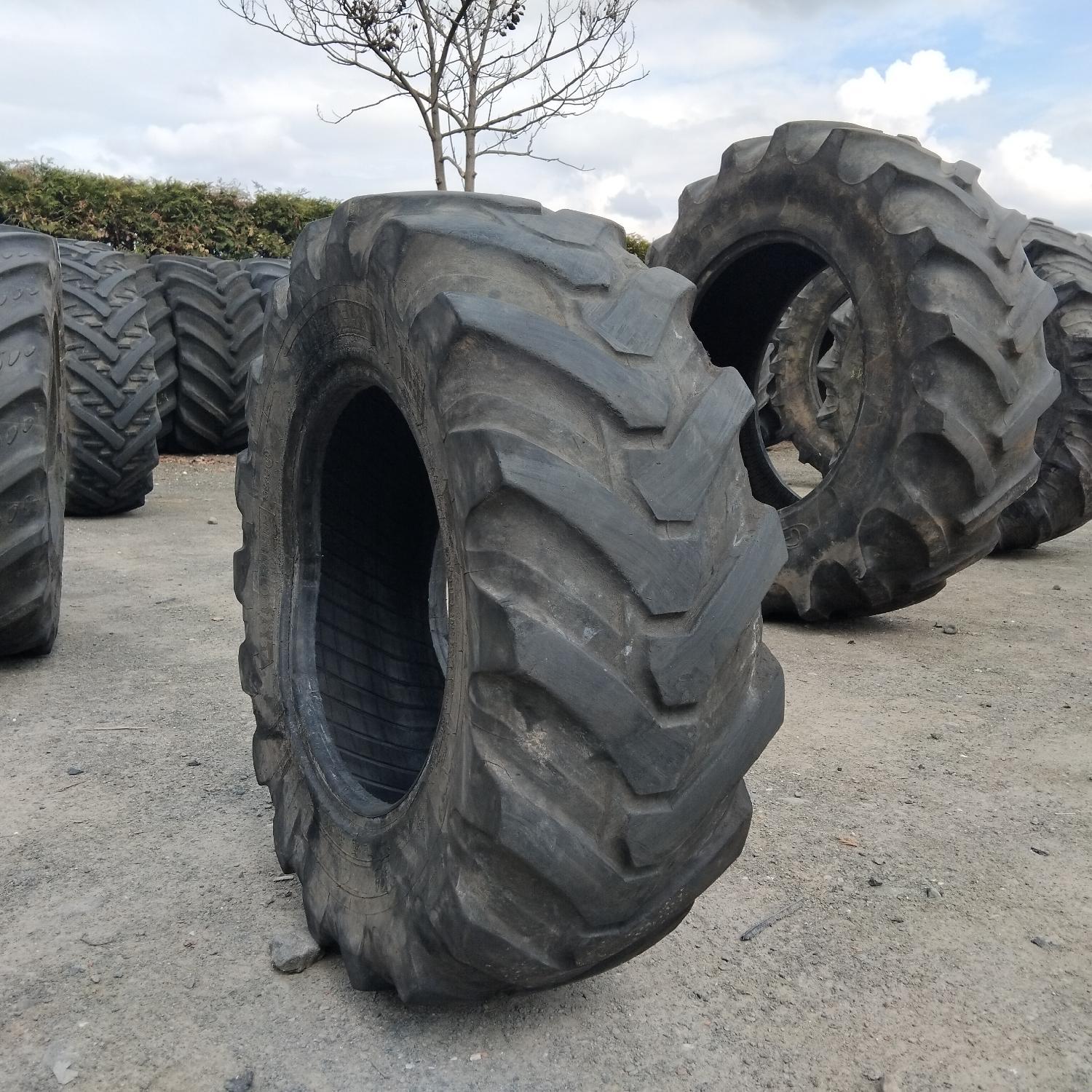  Cauciucuri 280/80R18  Michelin
