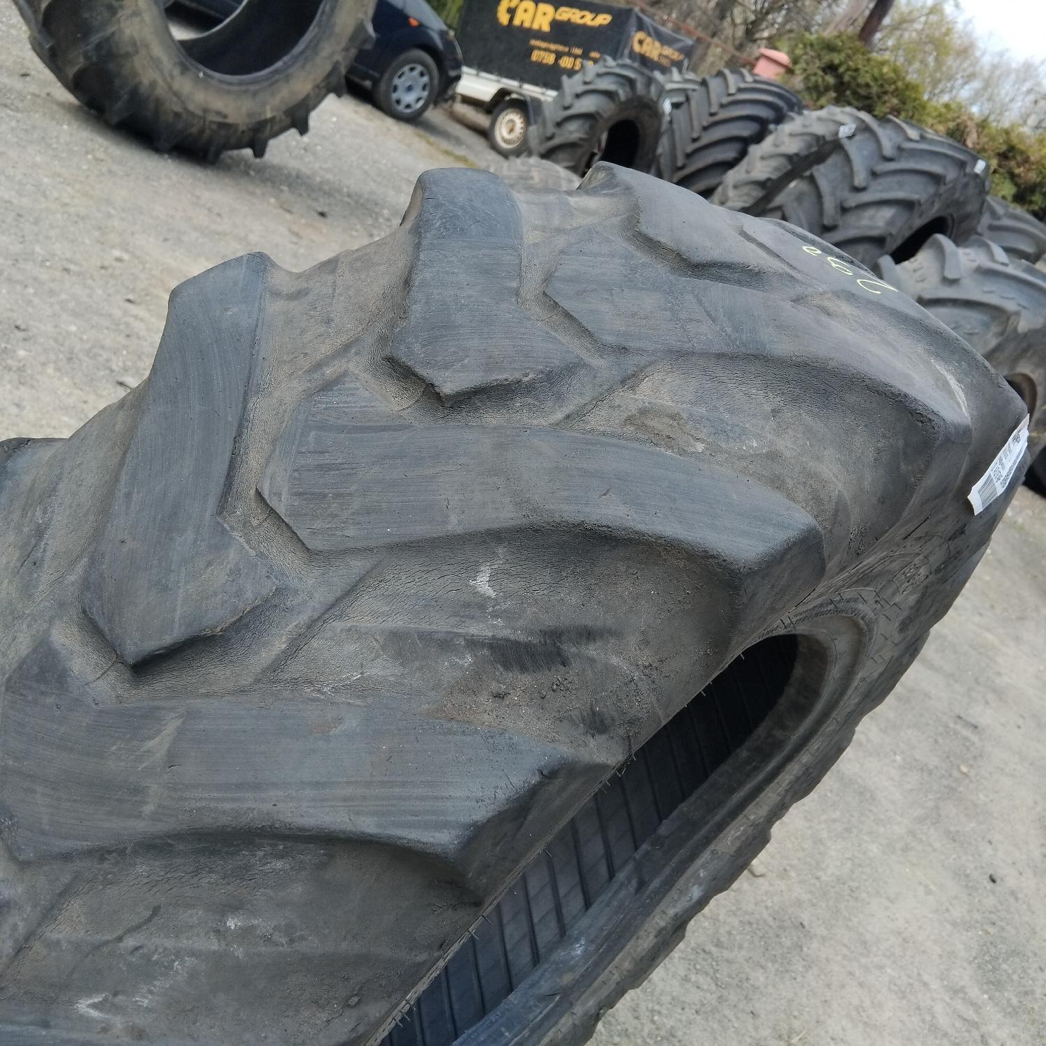  Cauciucuri 280/80R18  Michelin