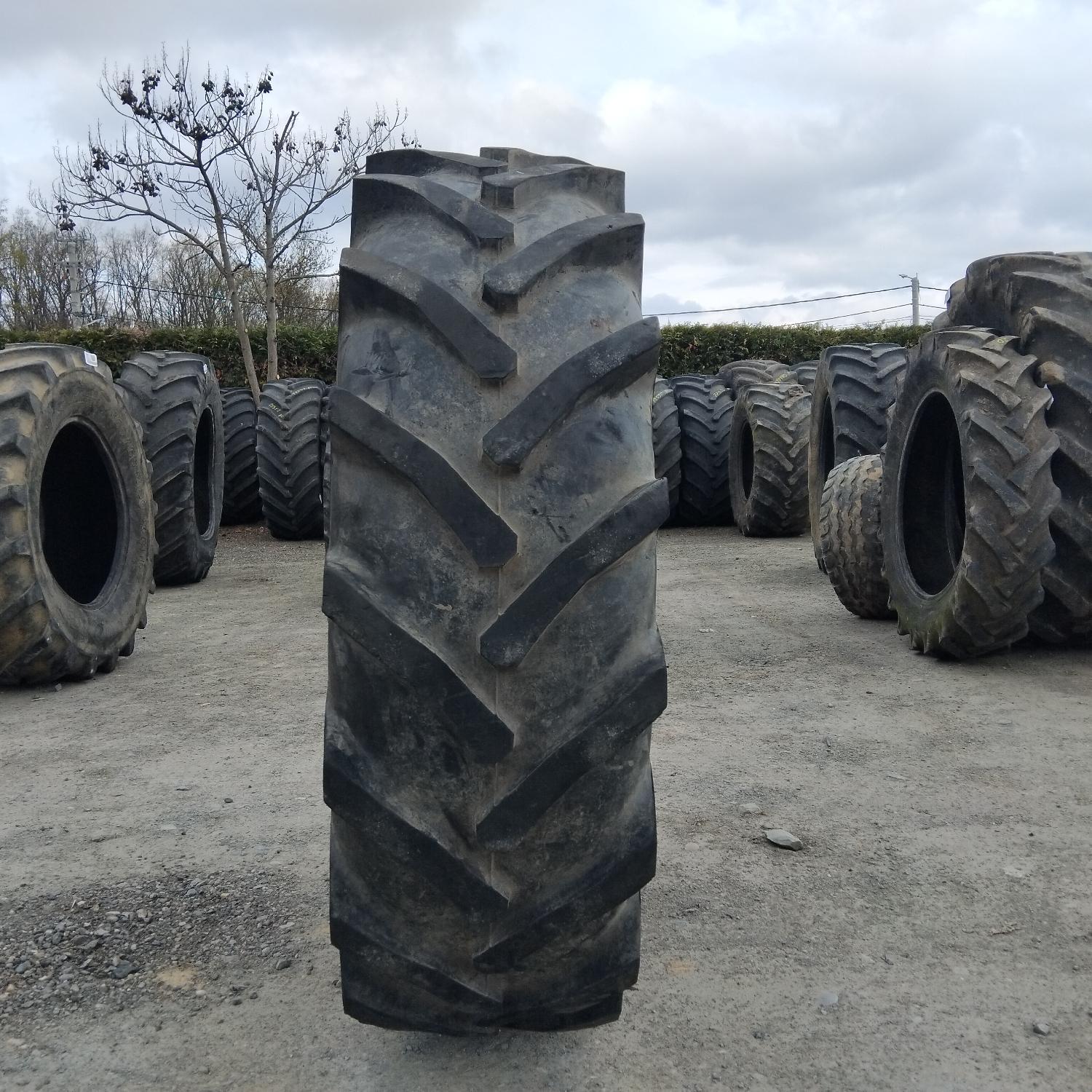  Cauciucuri 16.9R30 (420/85R30) Semperit