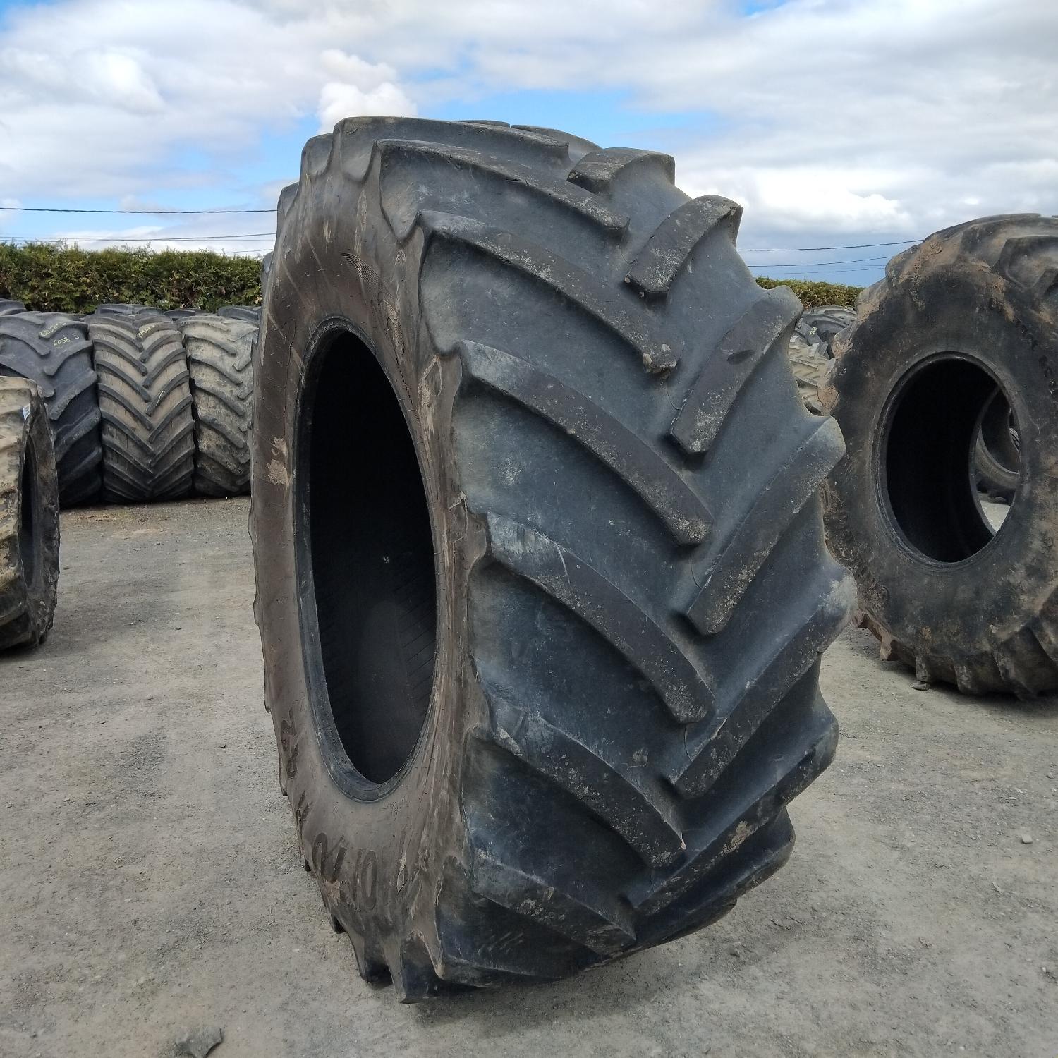  Cauciucuri 710/70R42  Mitas