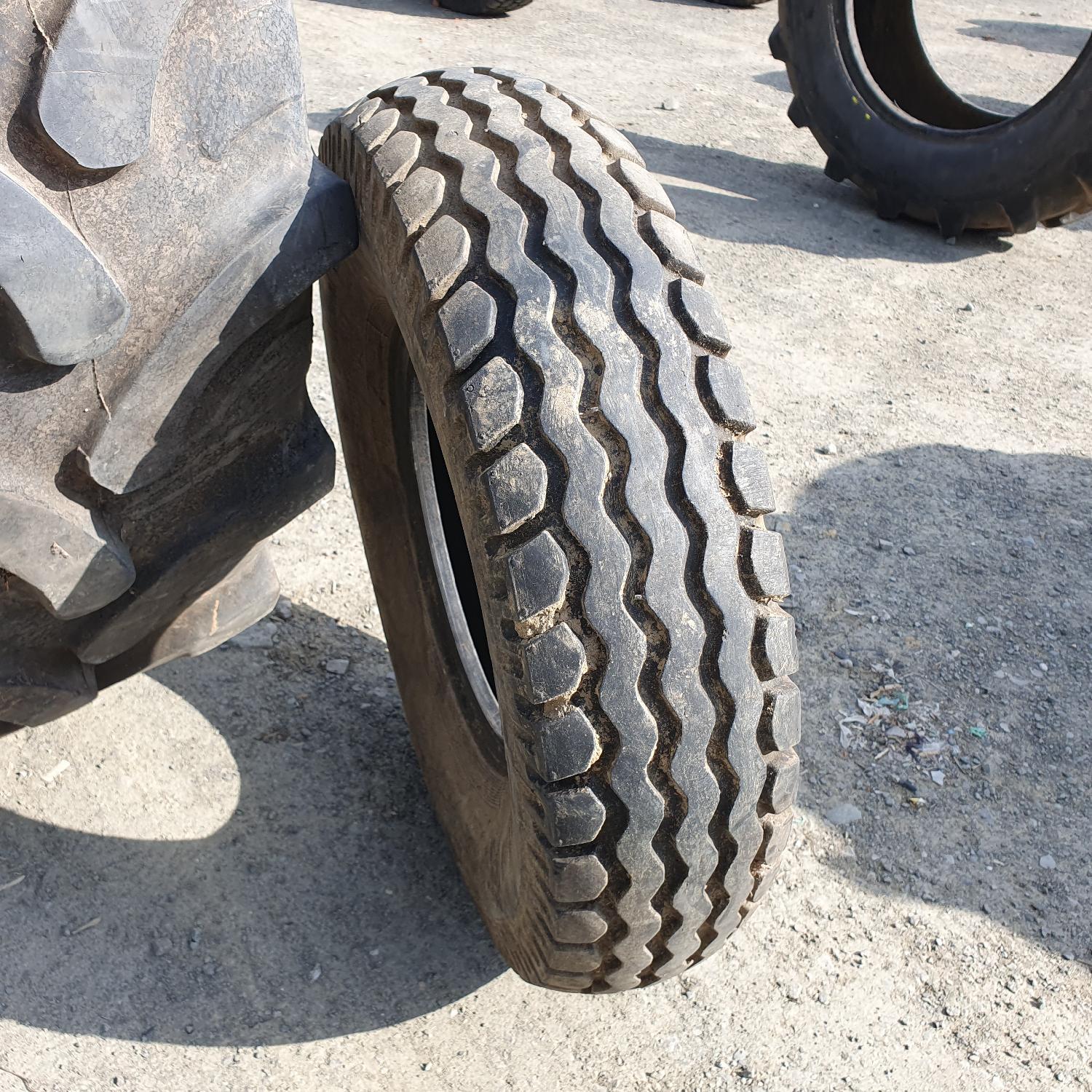  Cauciucuri 7.00-12  Continental