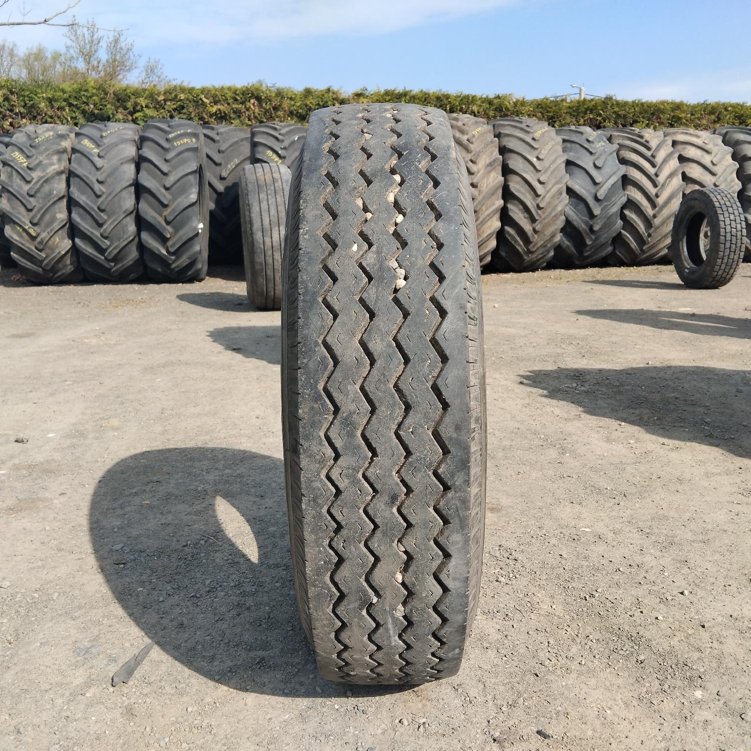  Cauciucuri 8.25R16  Kingstyre