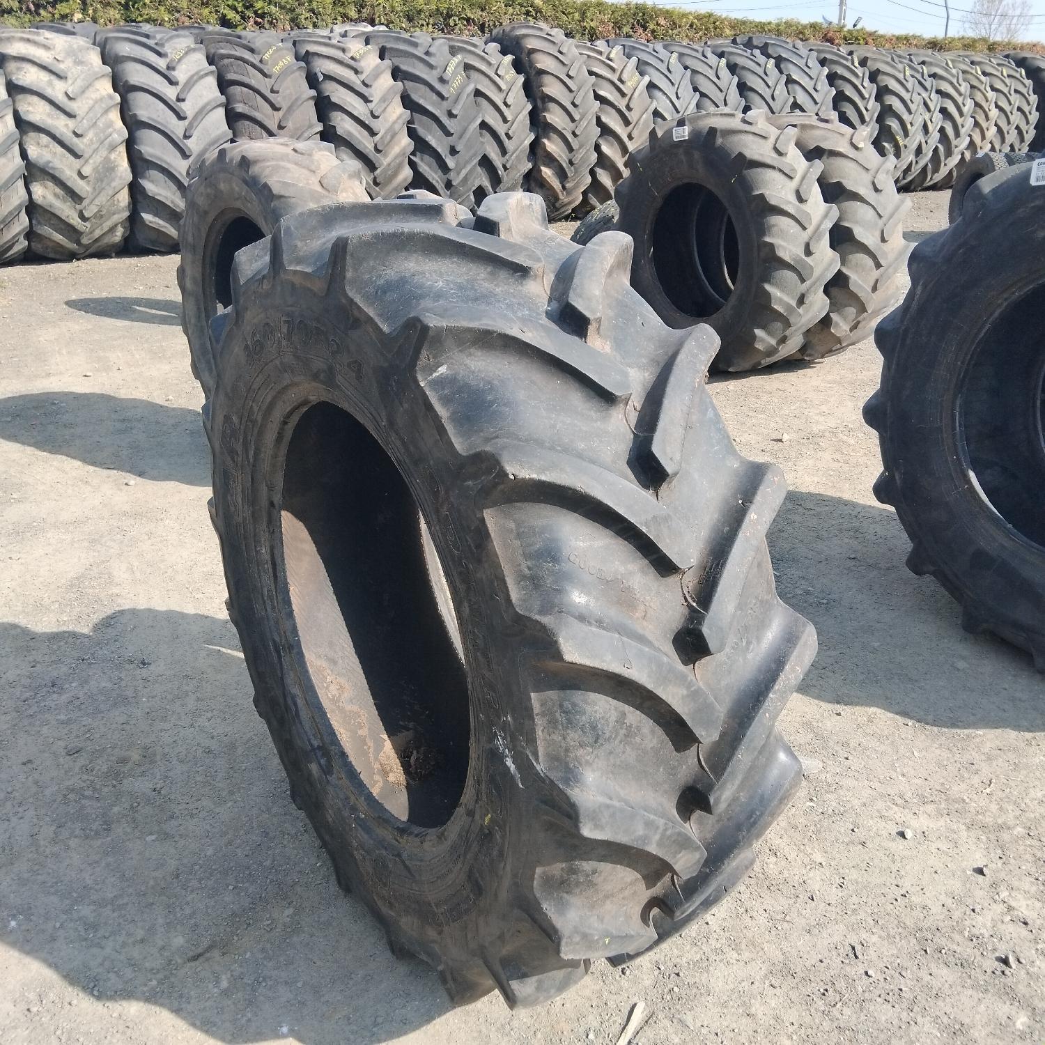  Cauciucuri 360/70R24  Goodyear