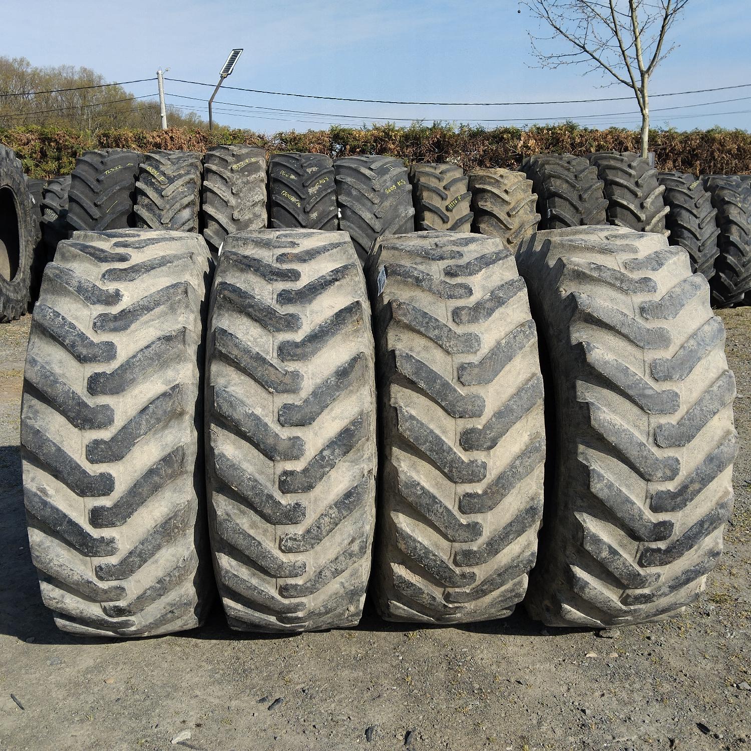  Cauciucuri 440/80-28 (16.9R28) Michelin