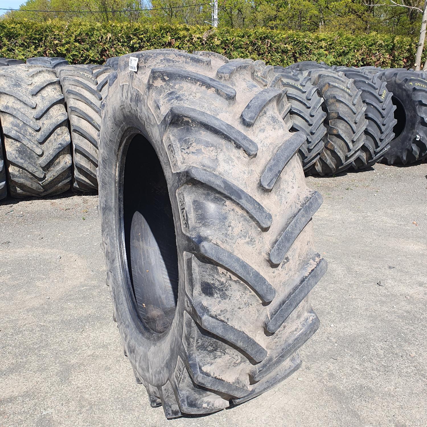  Cauciucuri 520/70R38  Continental