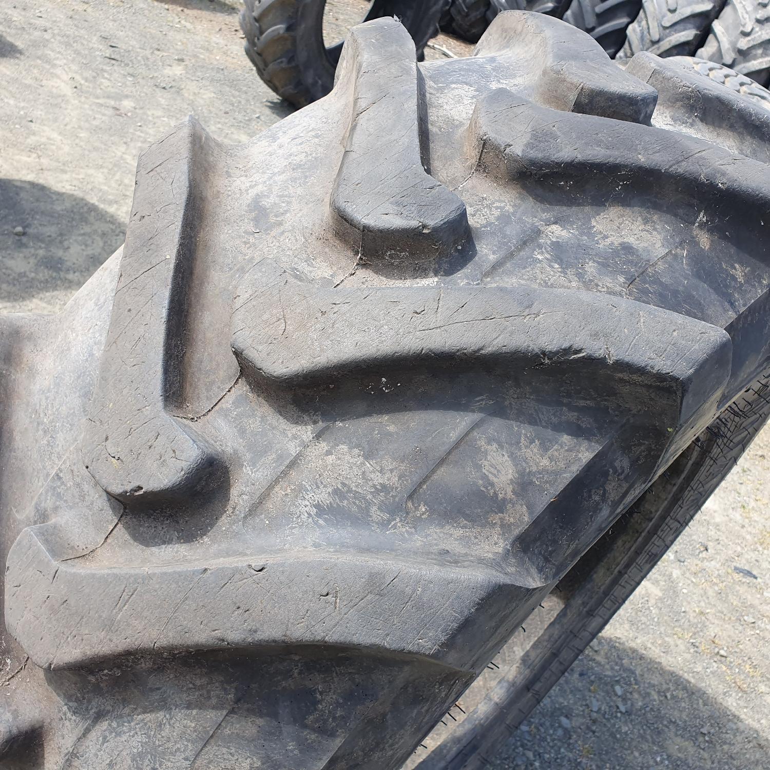  Cauciucuri 460/70R24 (17.5R24) Alliance
