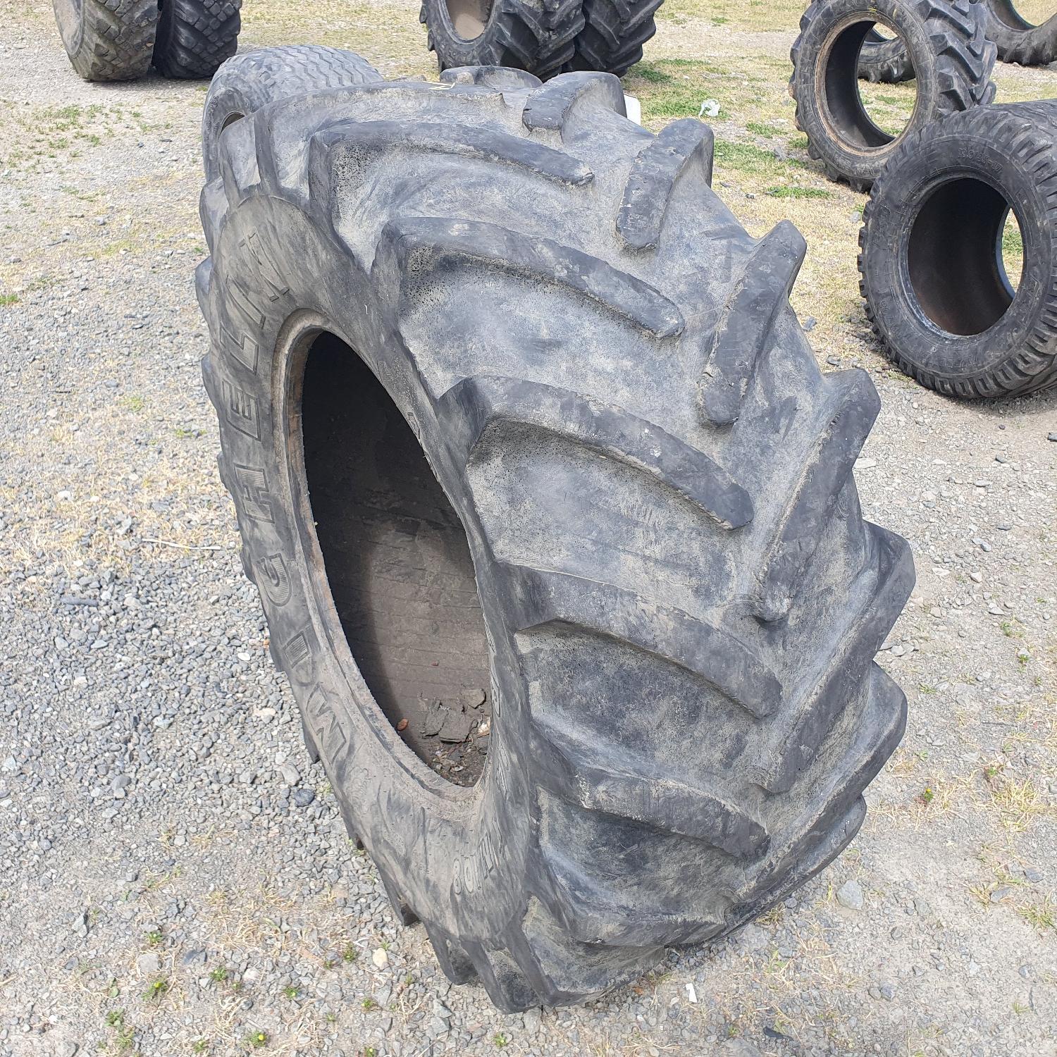  Cauciucuri 440/65R24  Michelin