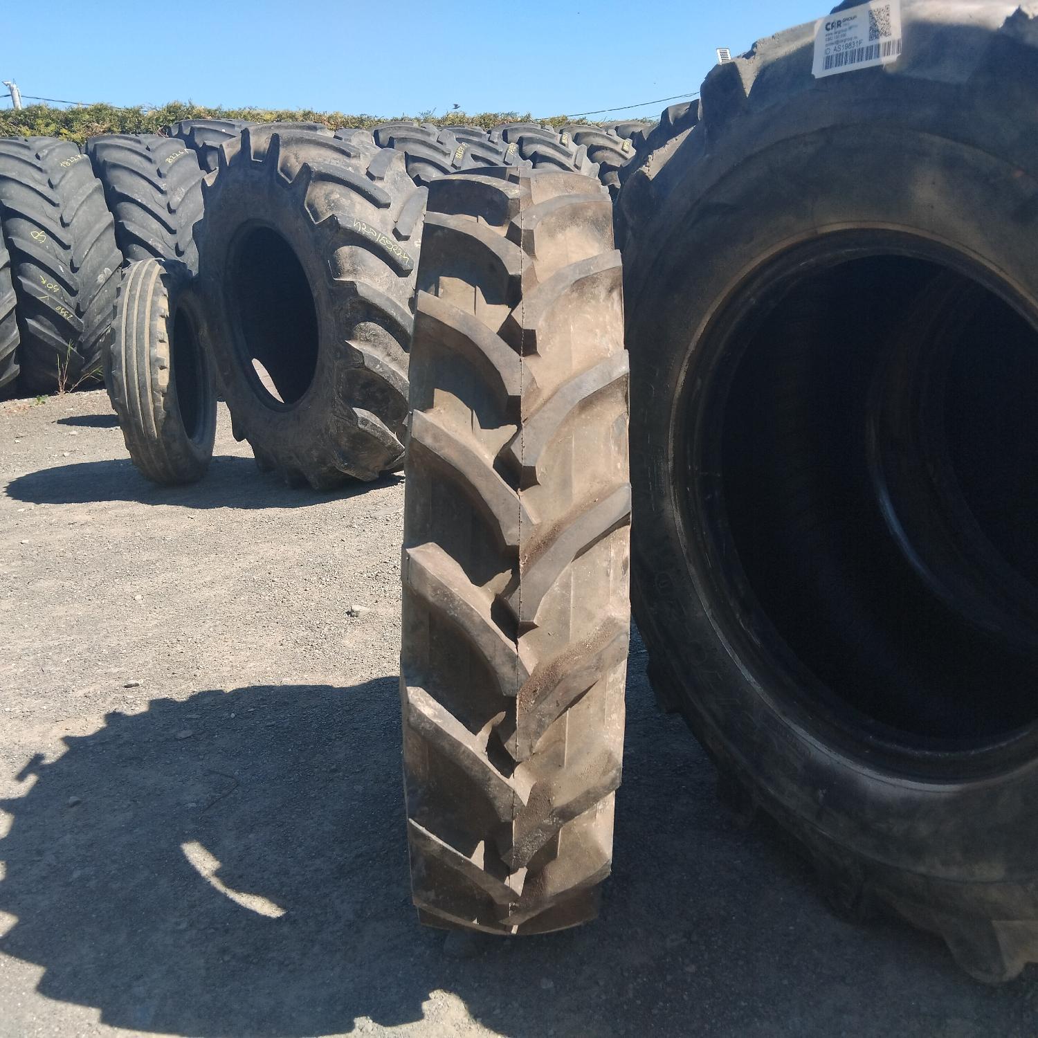  Cauciucuri 7.50-20  Pirelli